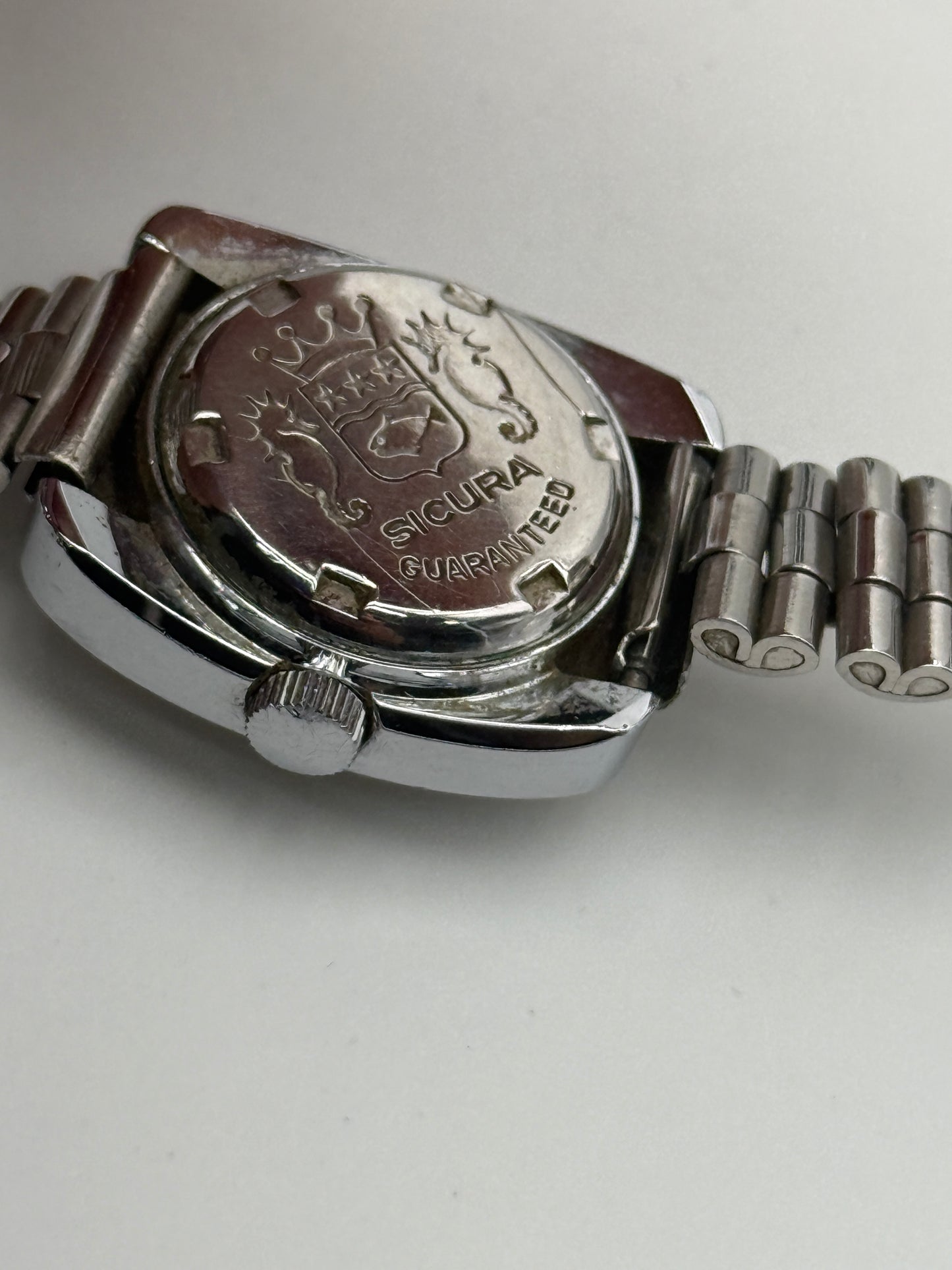 sicura 17 jewels vintage watch 25mm