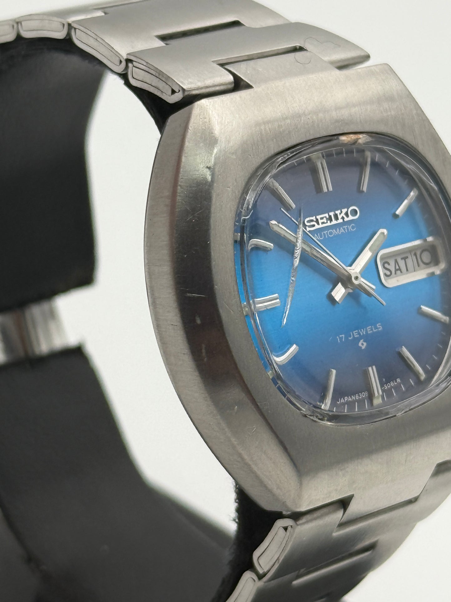 seiko automatic 17 jewels 6309-5060 36mm vintage watch