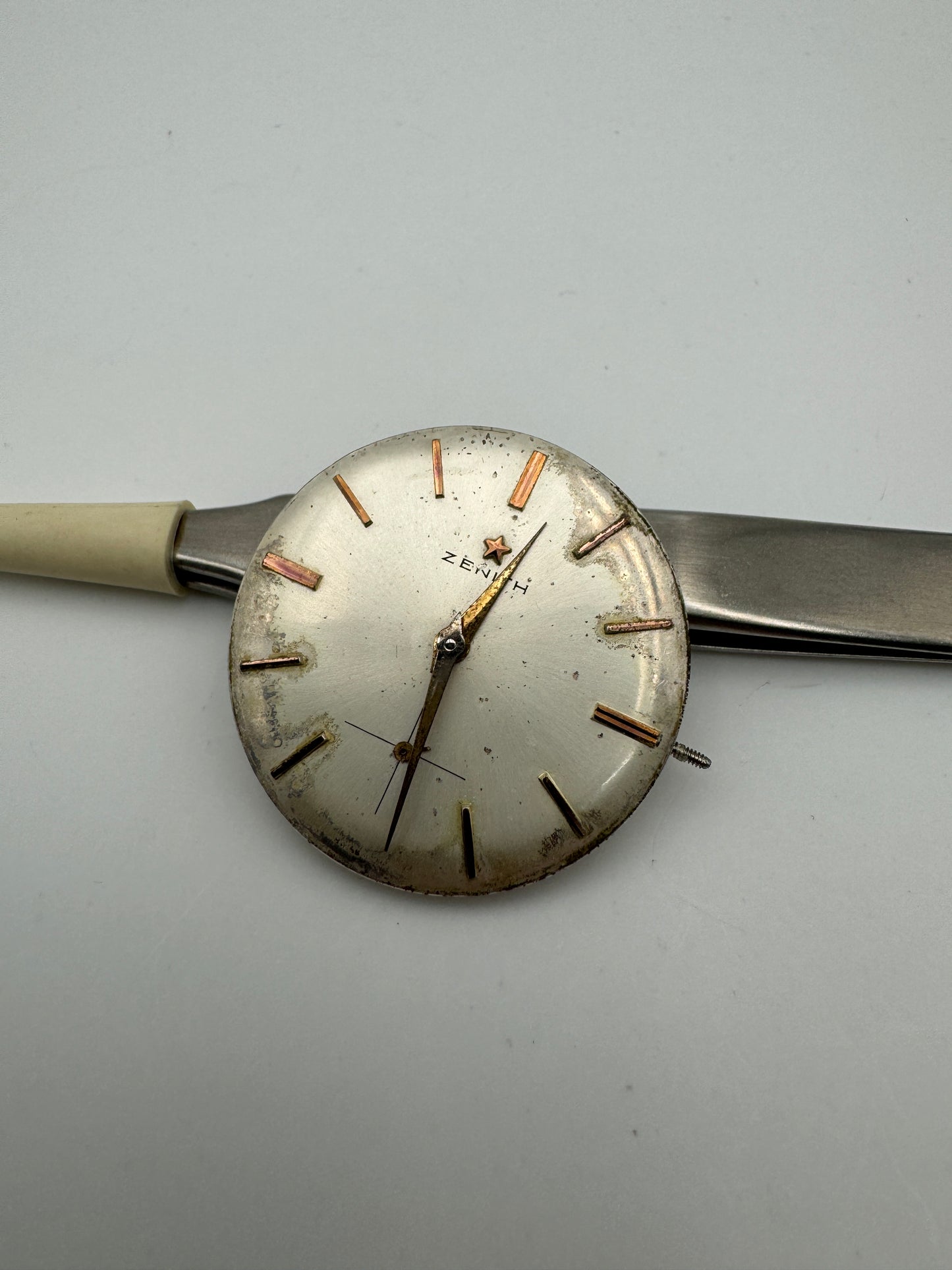 Zenith 126