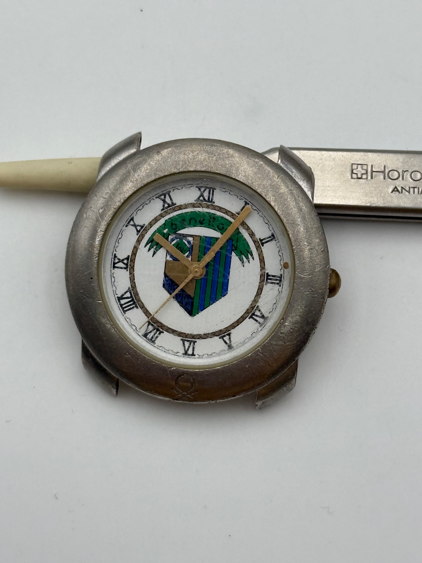 benetton 34mm watch vintage