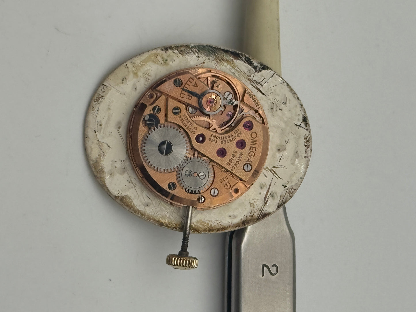 omega 620 de ville movement movimento