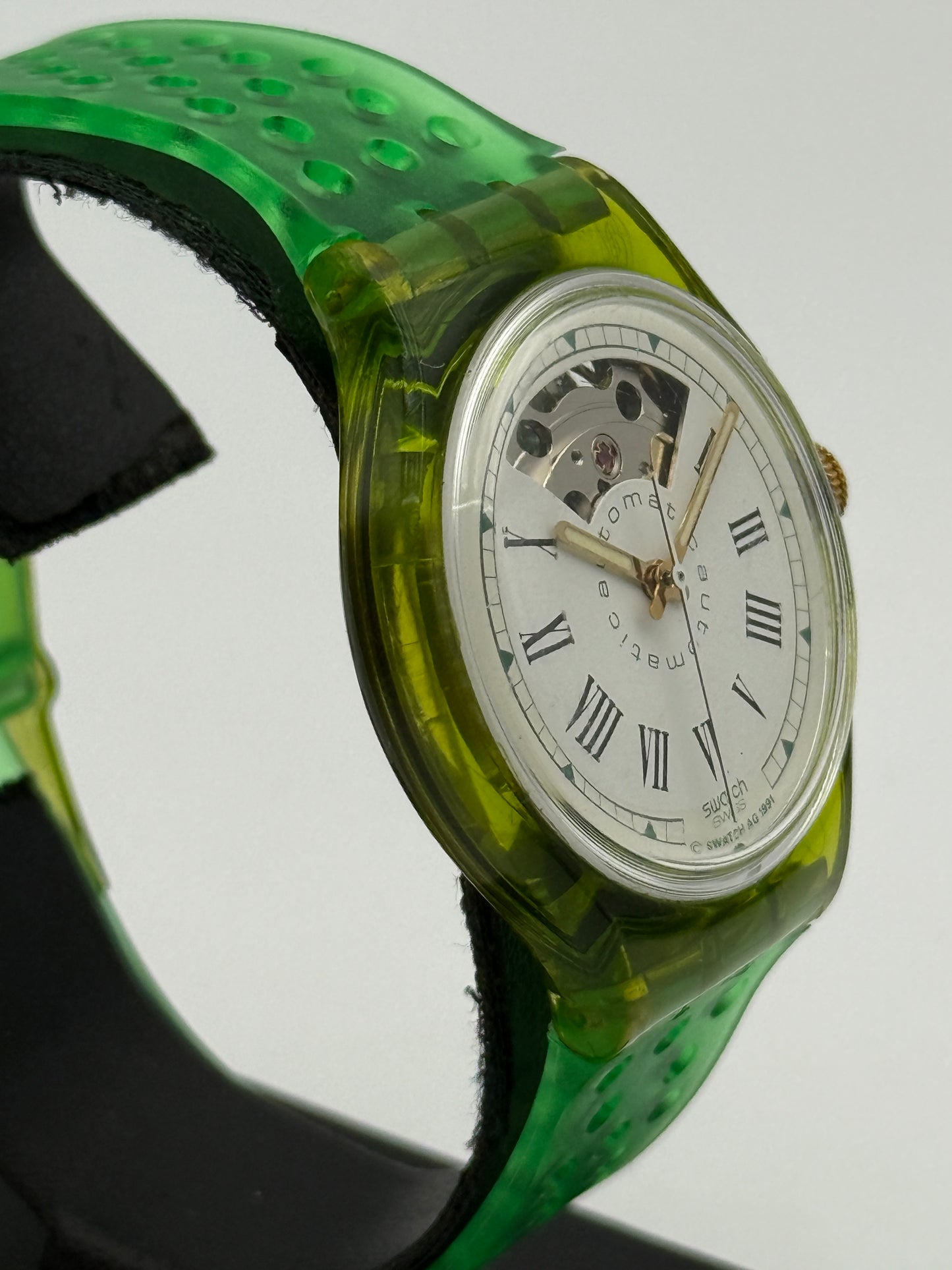 swatch automatic 306 eta 2840 green 37mm vintage