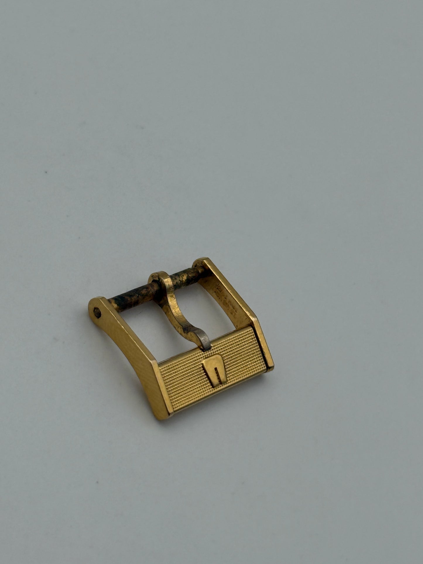 universal geneve 14mm fibbai buckle vintage