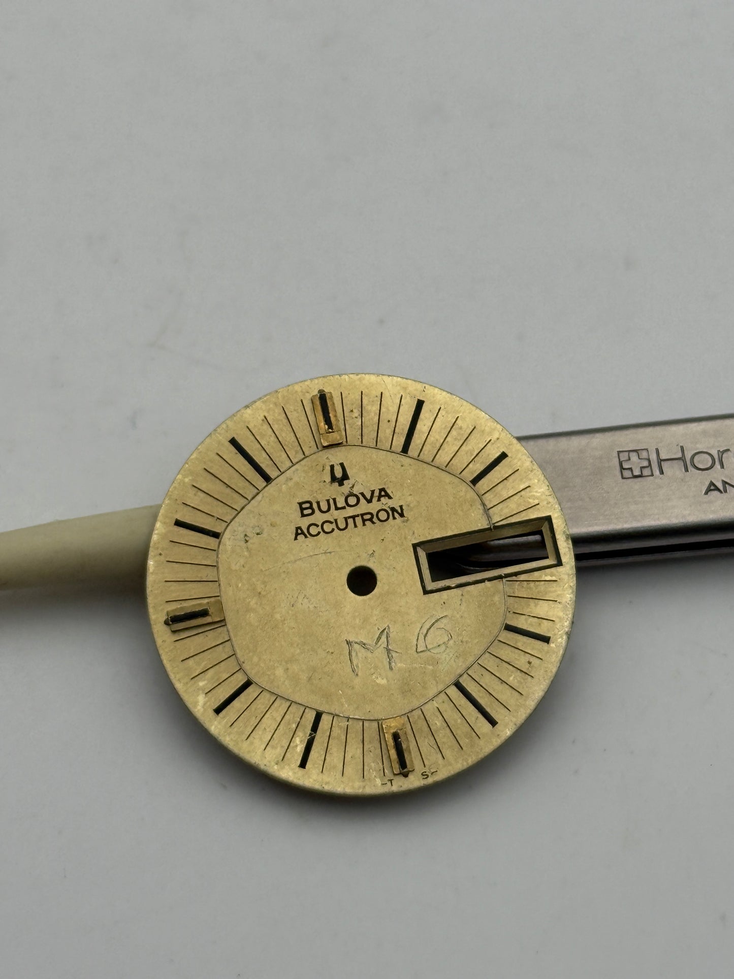 bulova accutron 28mm dial quadrante