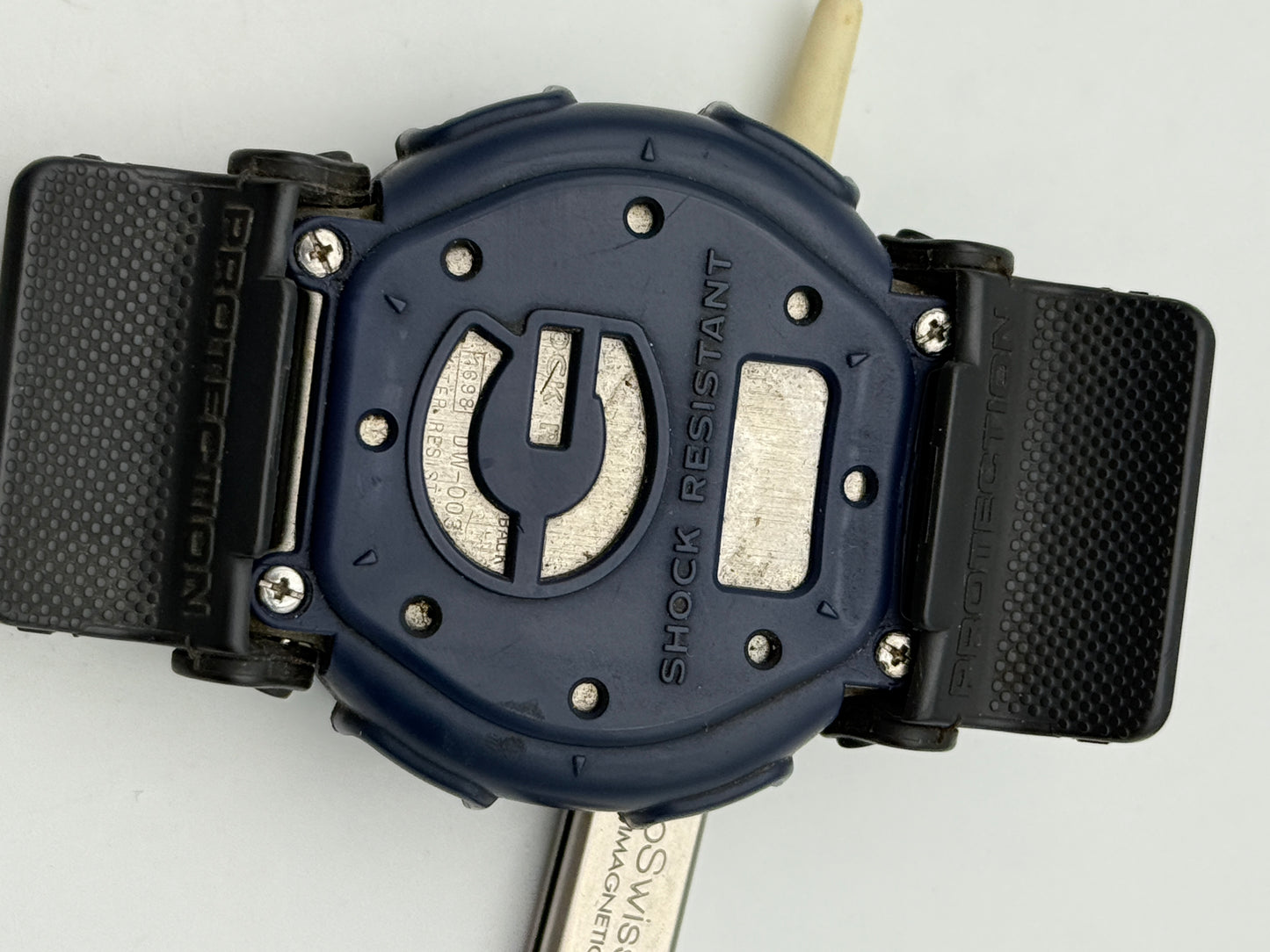 casio g-shock 1698 dw03 46mm vintage