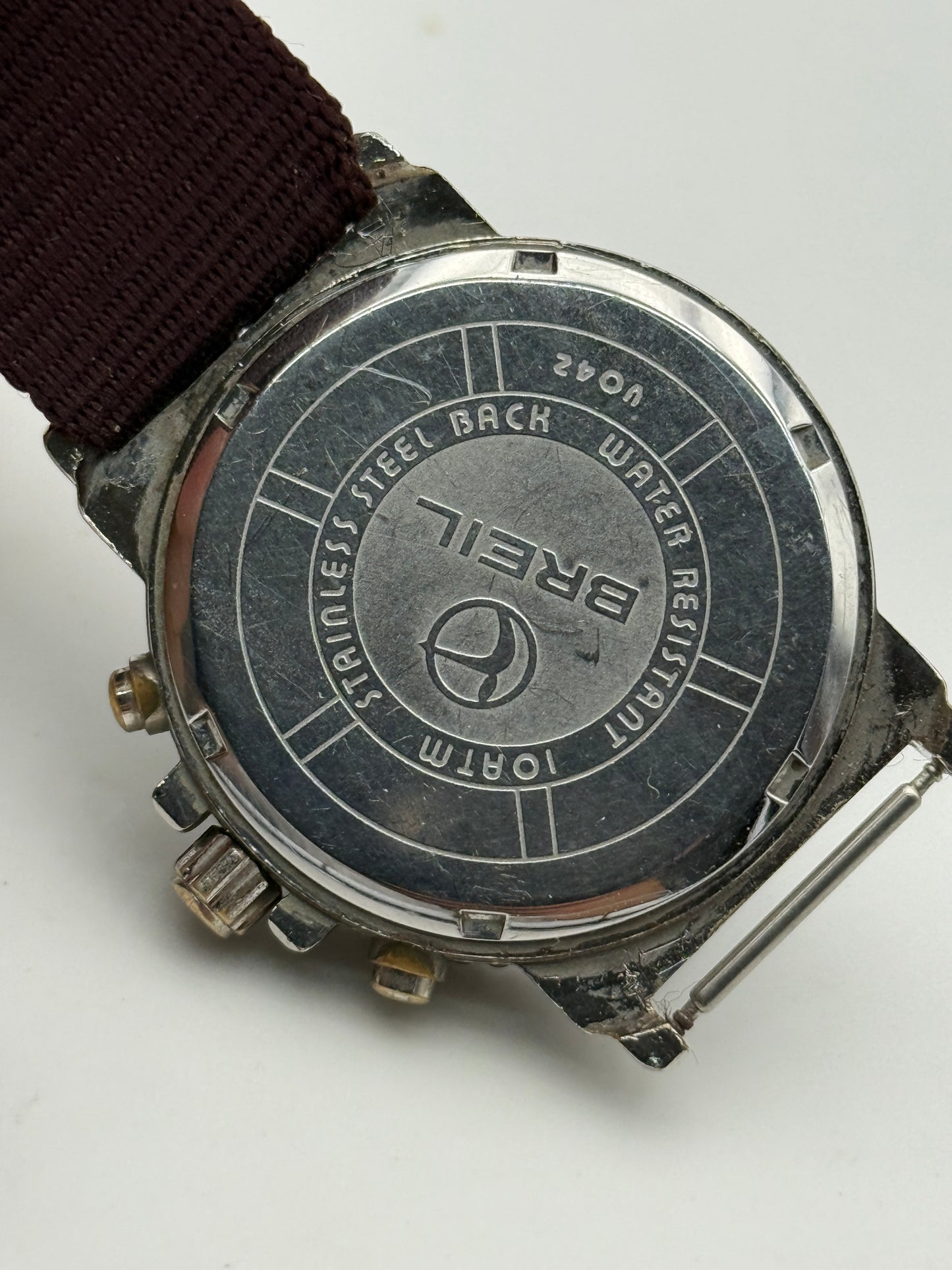 breil manta 100m 330ft chronograph first series quartz vo42