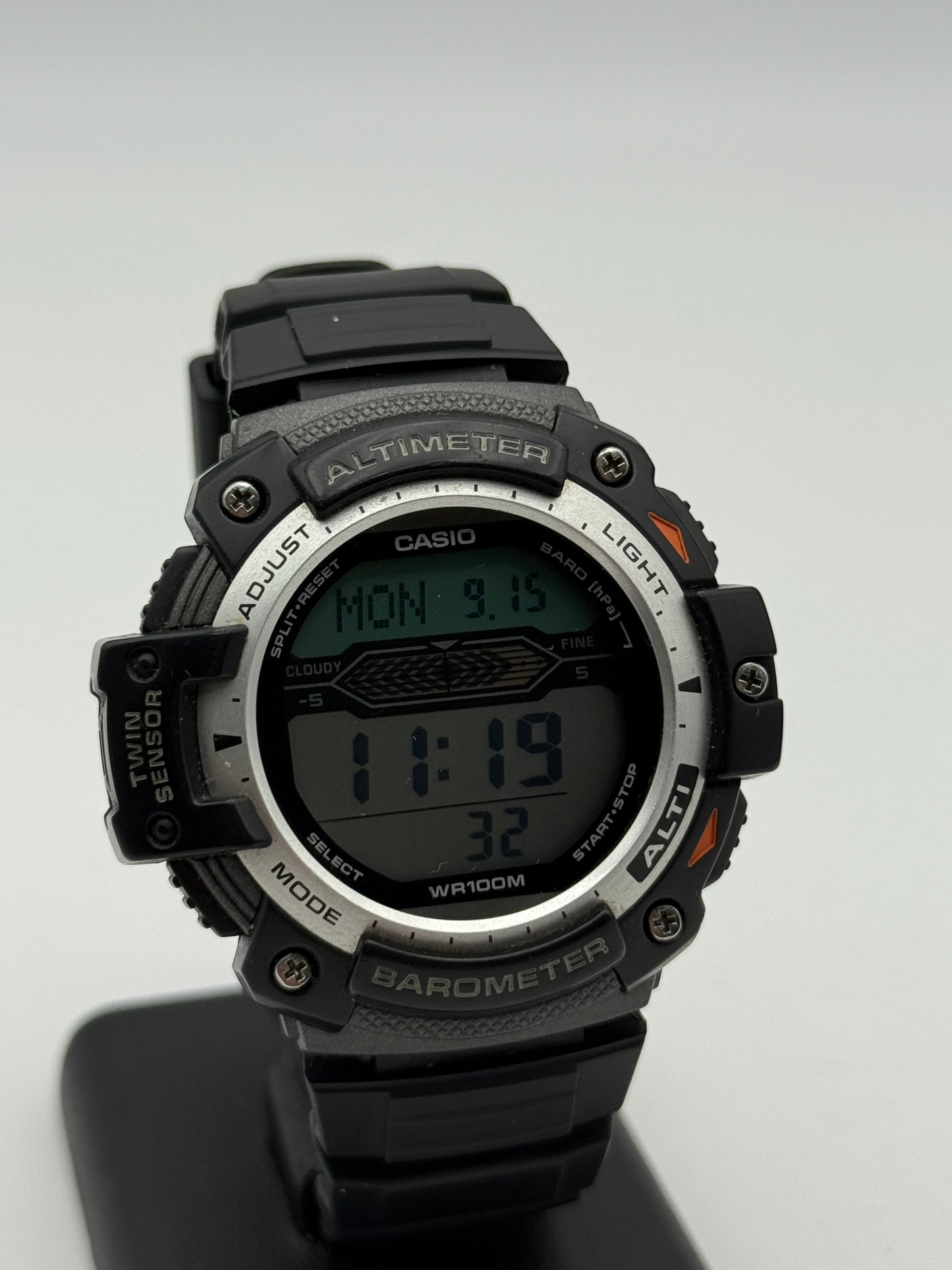 casio altimeter twin sensor wr100m world time 3202 saw 300h 50mm vintage