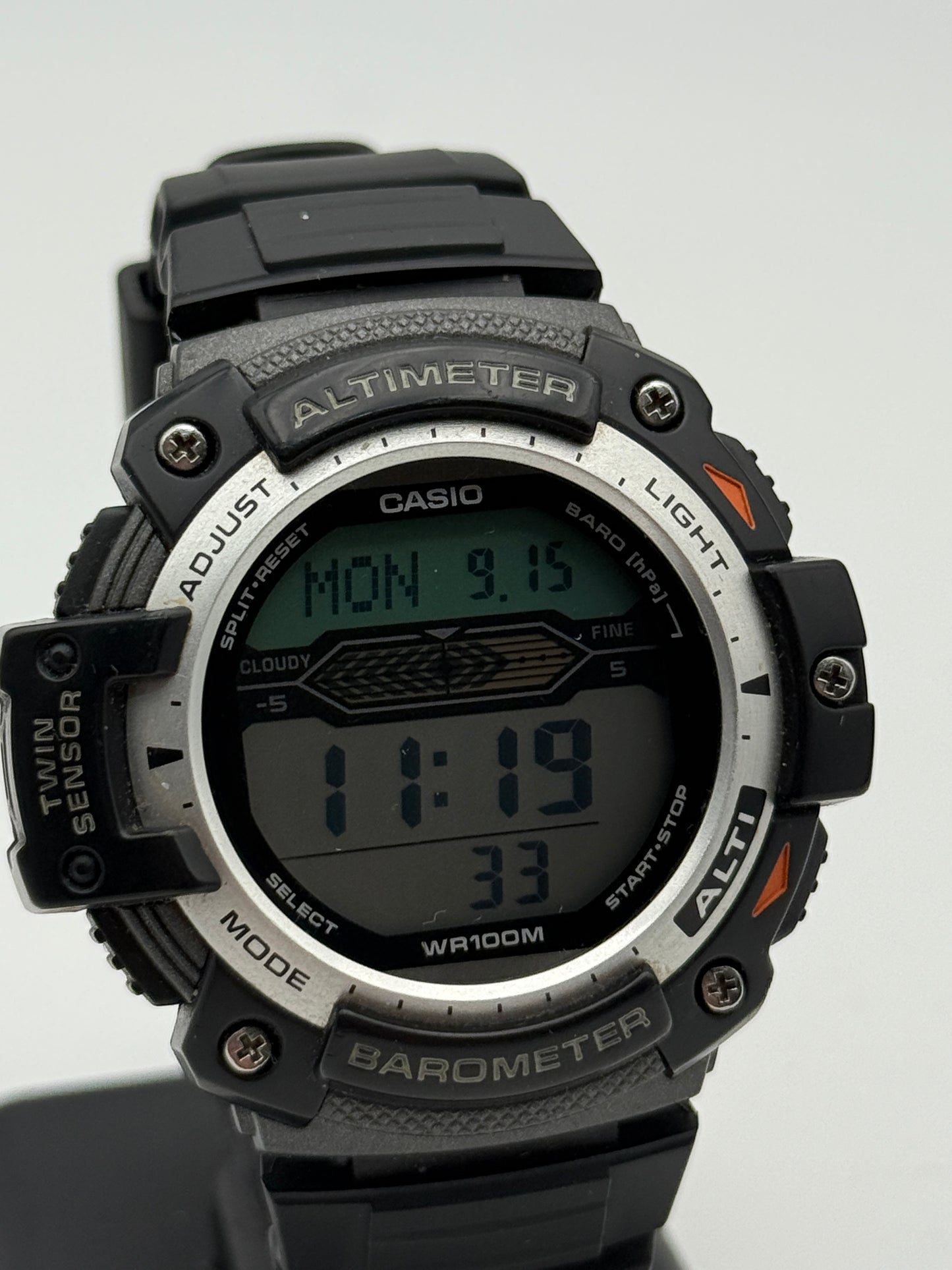 casio altimeter twin sensor wr100m world time 3202 saw 300h 50mm vintage