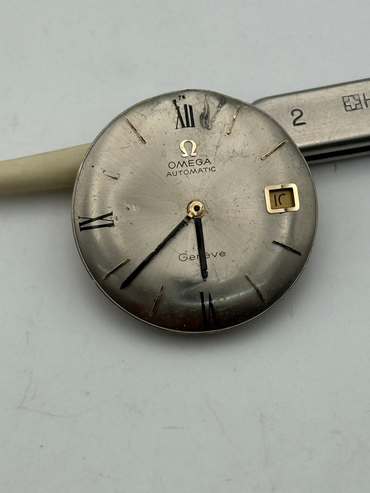 omega geneve automatic 565 movement movimento