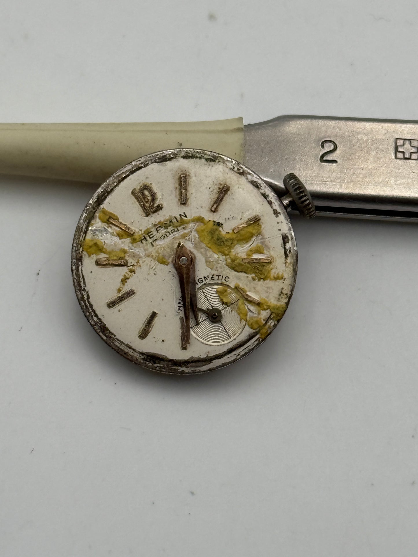 ut 6875 movement movimento