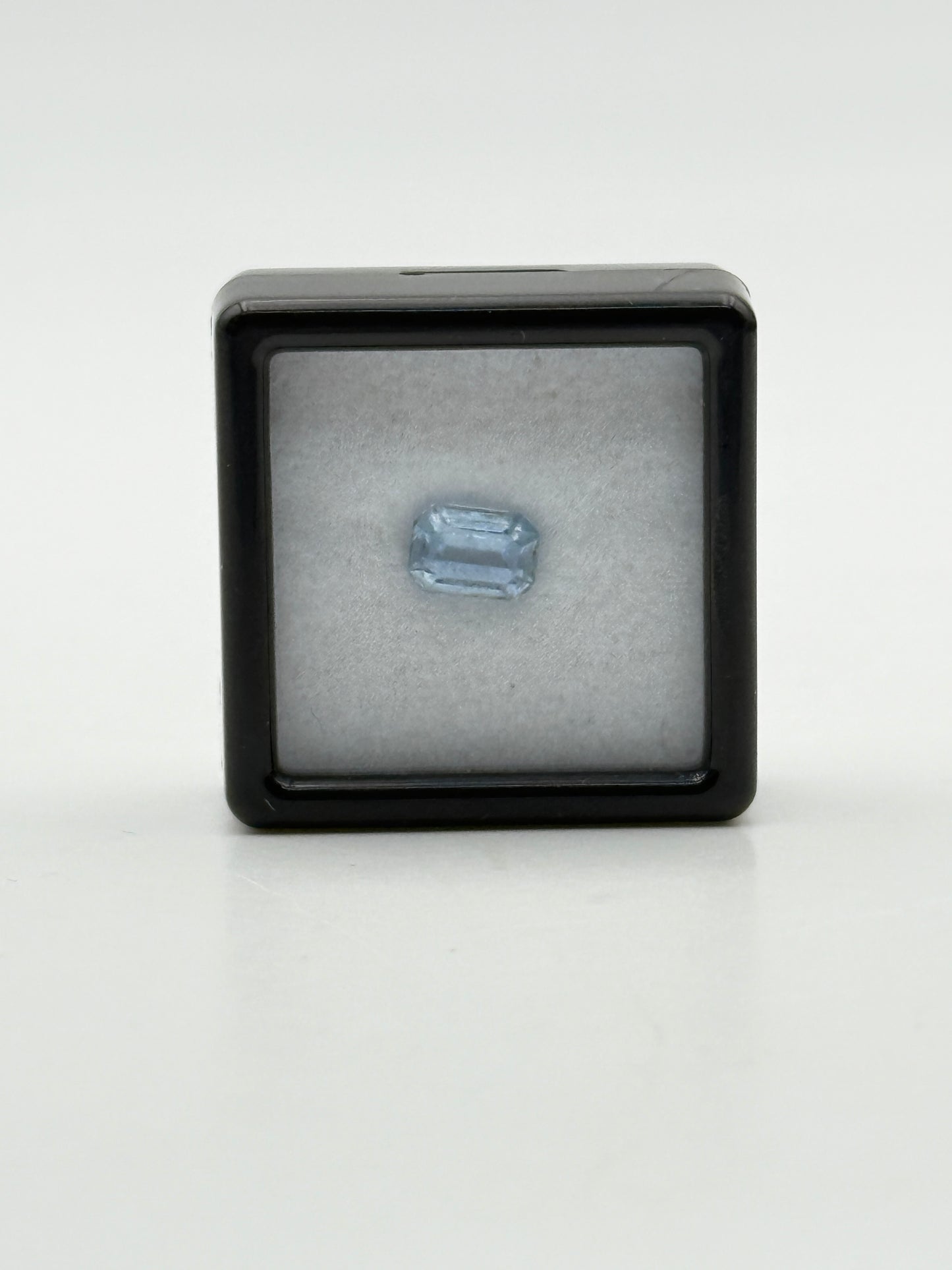 acquamarina ottagonale natural natural octagonal 1.02ct