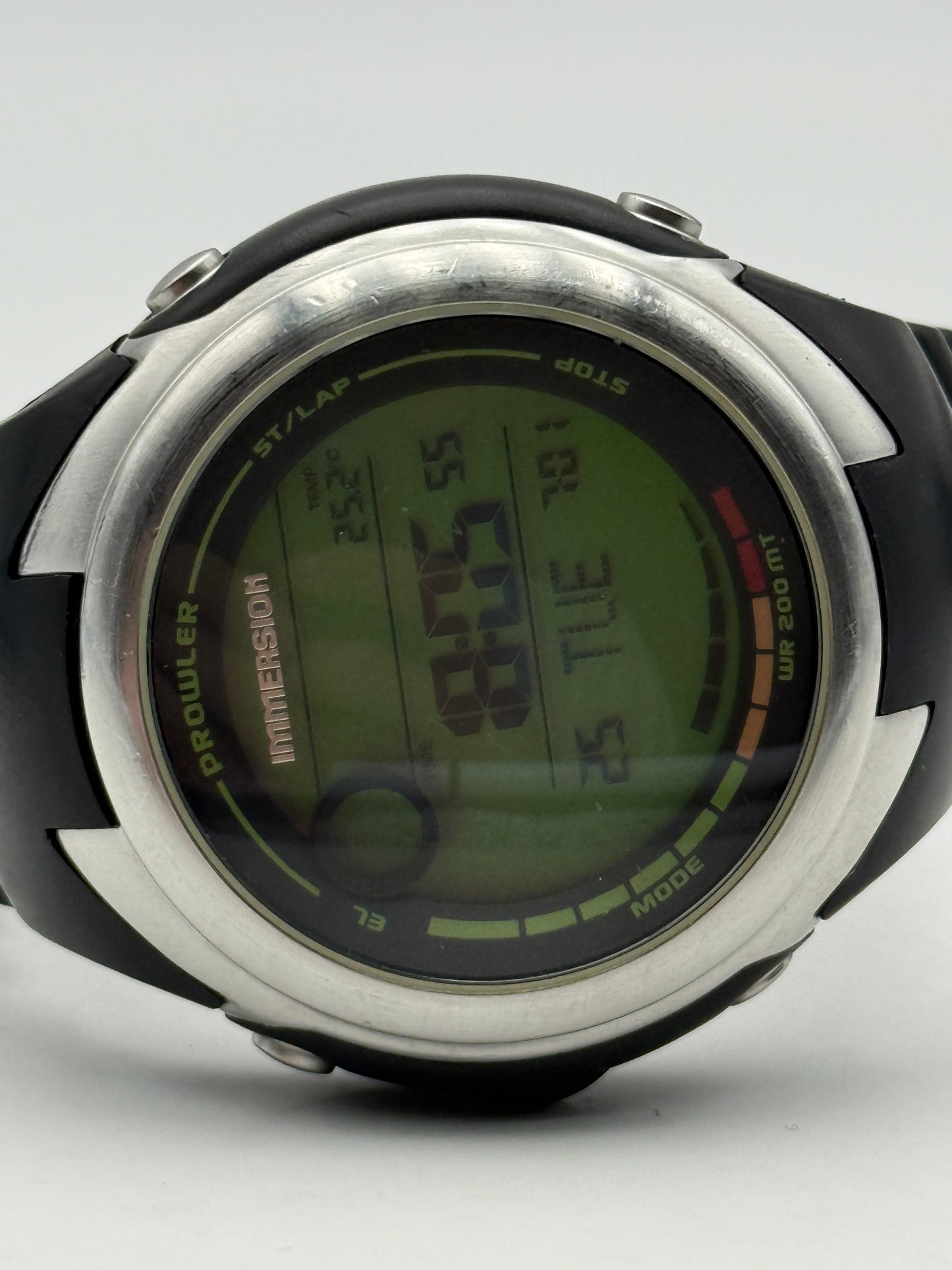 immersion prowler diver watch professional 200mt diving technology