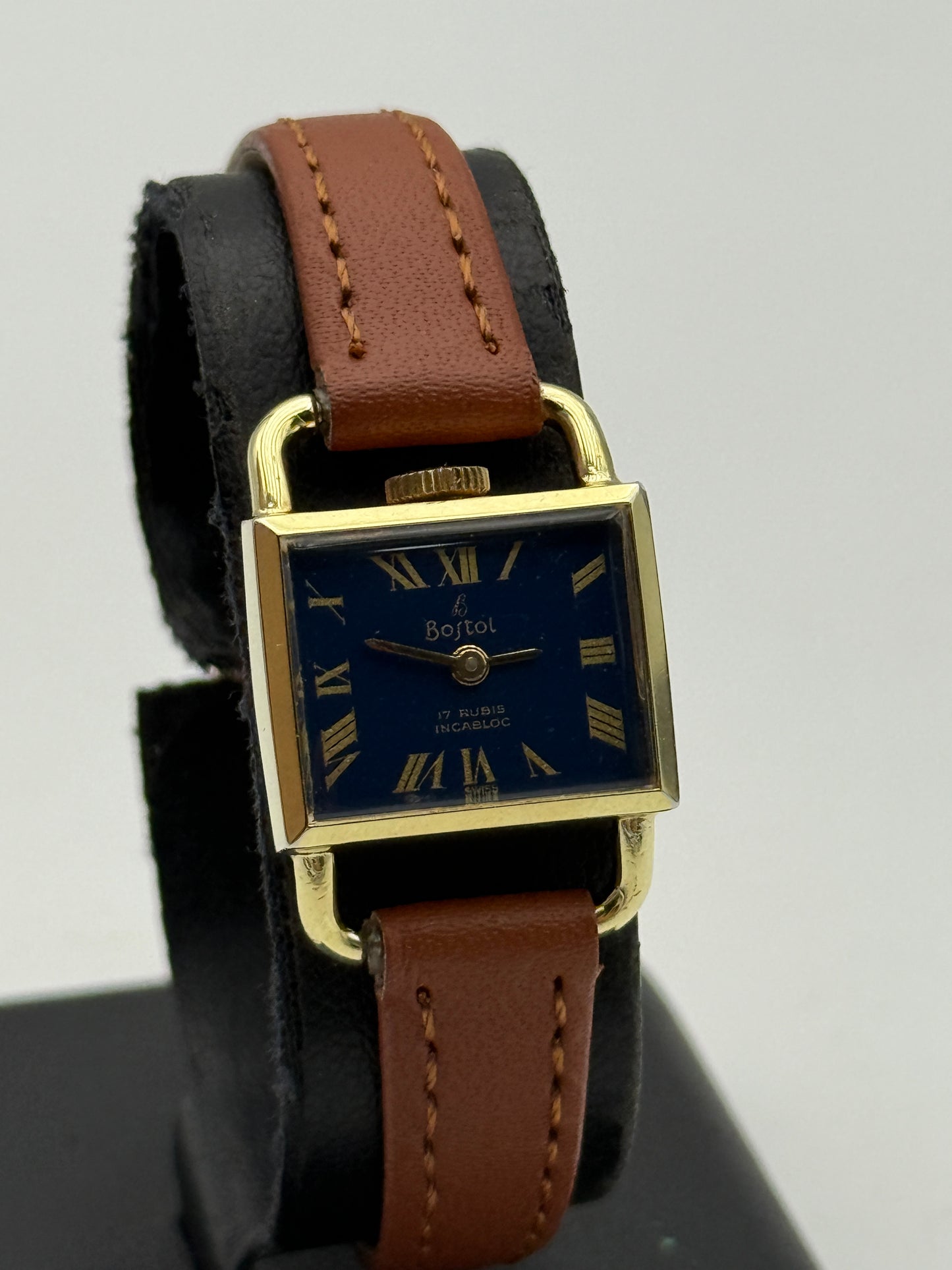 Bostol lucchetto padlock swiss made vintage watch 19x26mm