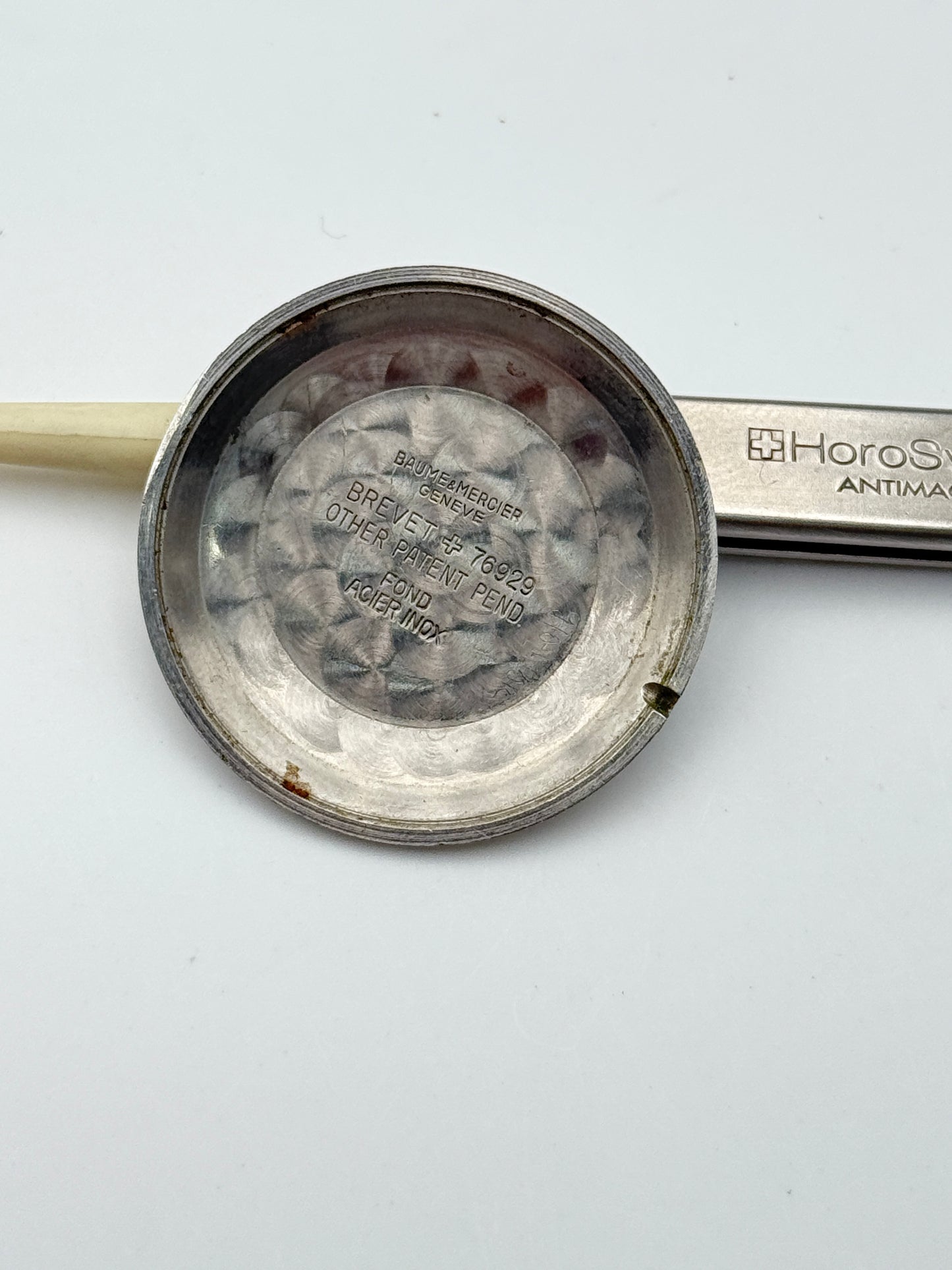 baume e mercier brevet 76929 fondello caseback