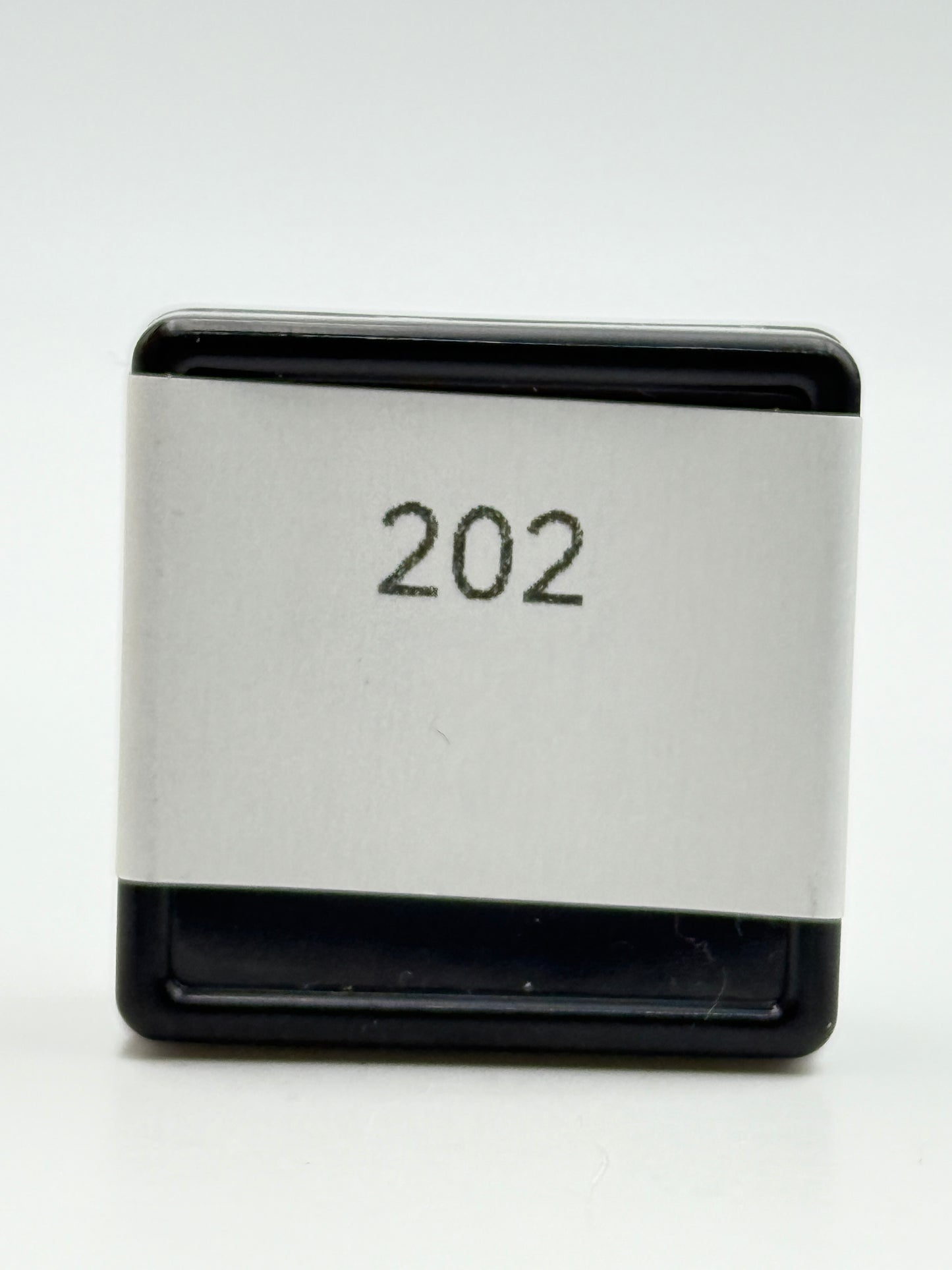 quarzo verde cabouchon 0.66ct natural naturale