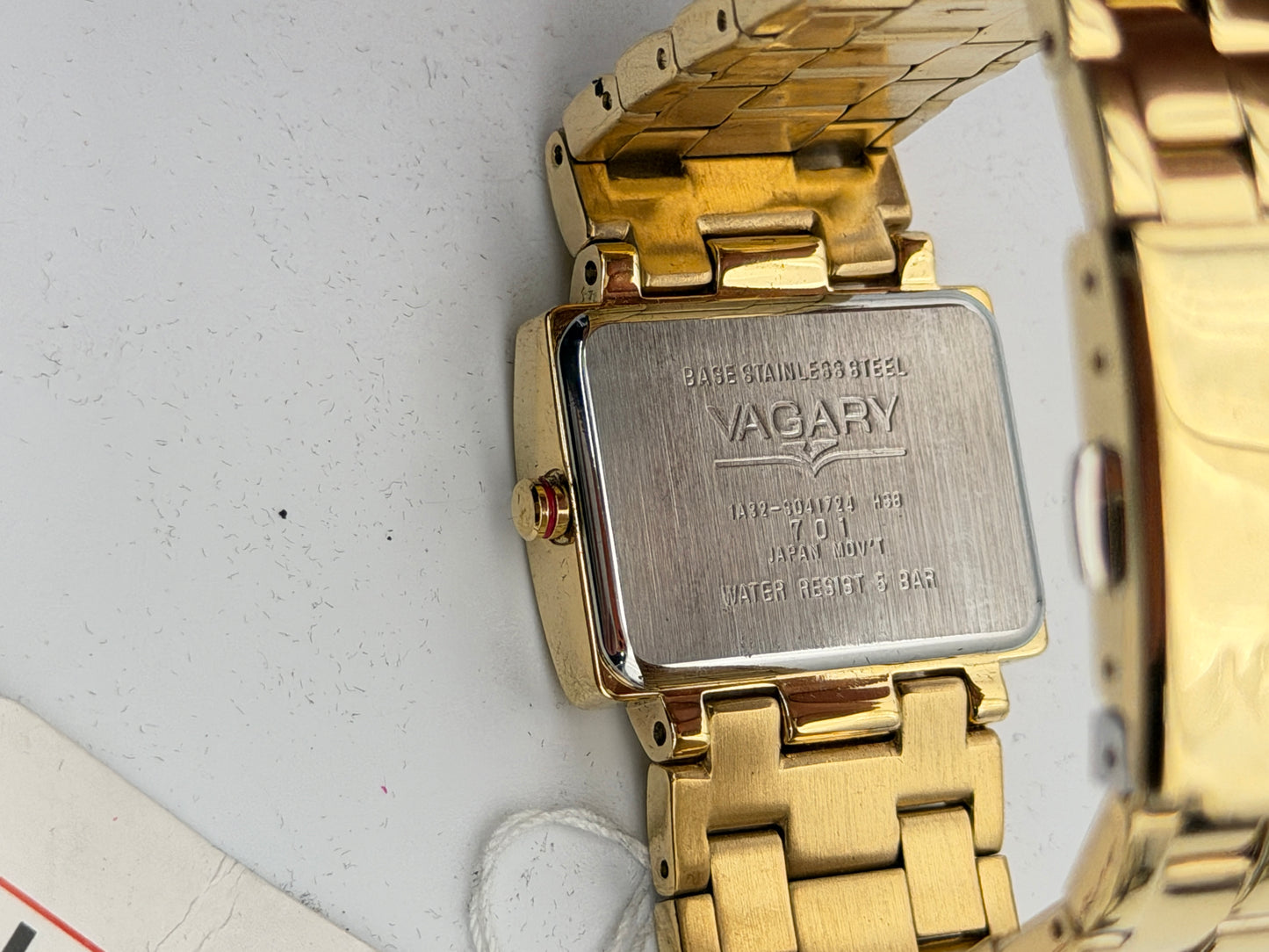 vagary watch quartz new nos 31mm