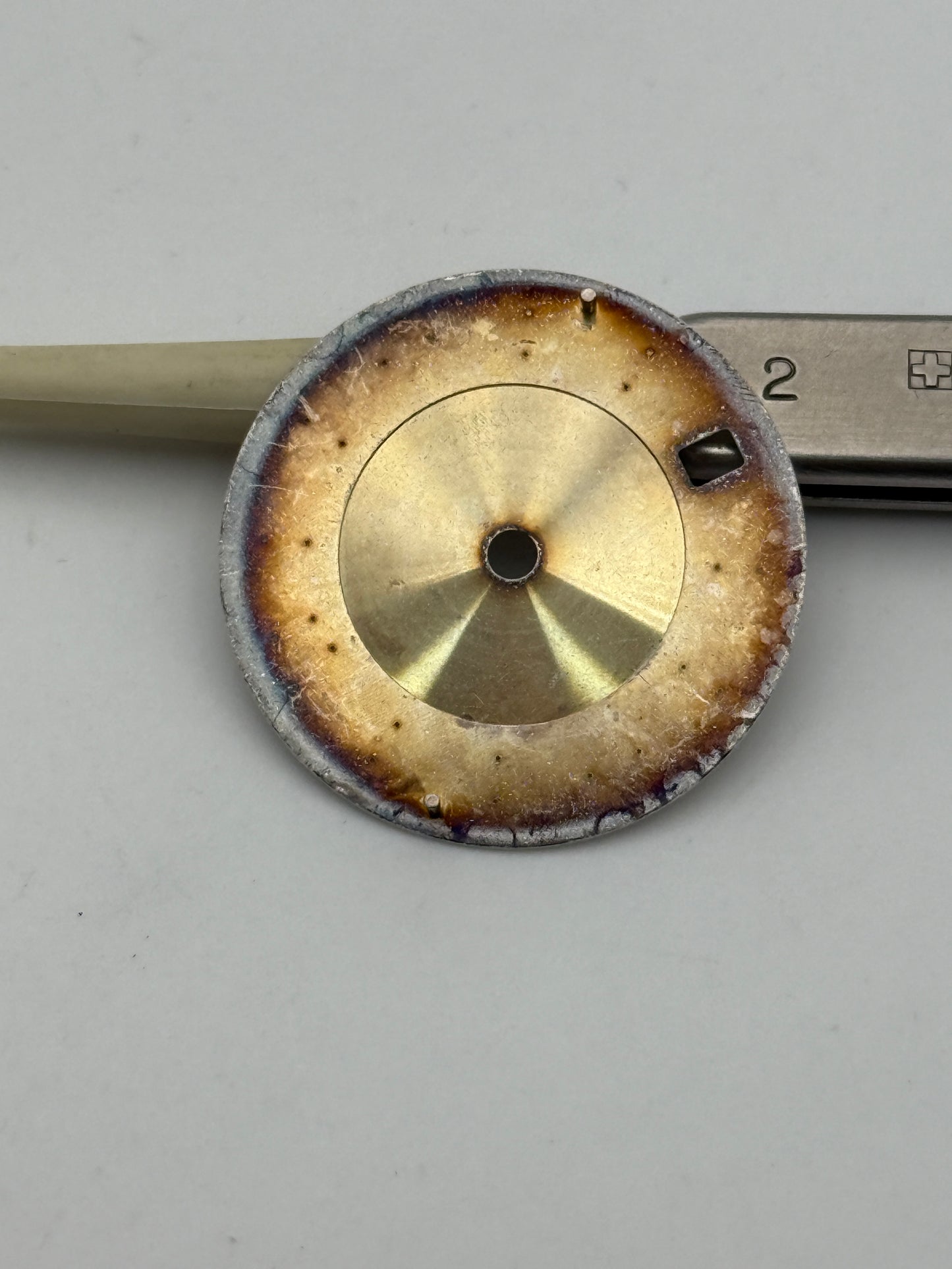 dunhill traveller 27.2mm dial quadrante