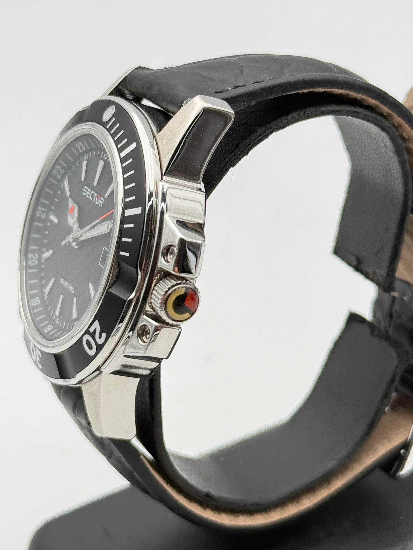 Sector 100 meters 240 3251240125-61764 43mm quartz