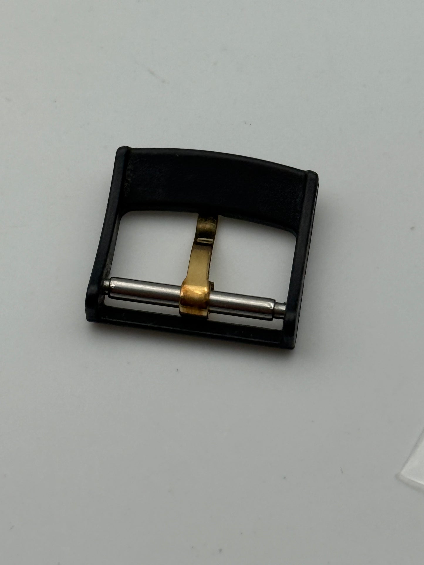 bulgari carbon gold 16mm fibbia buckle