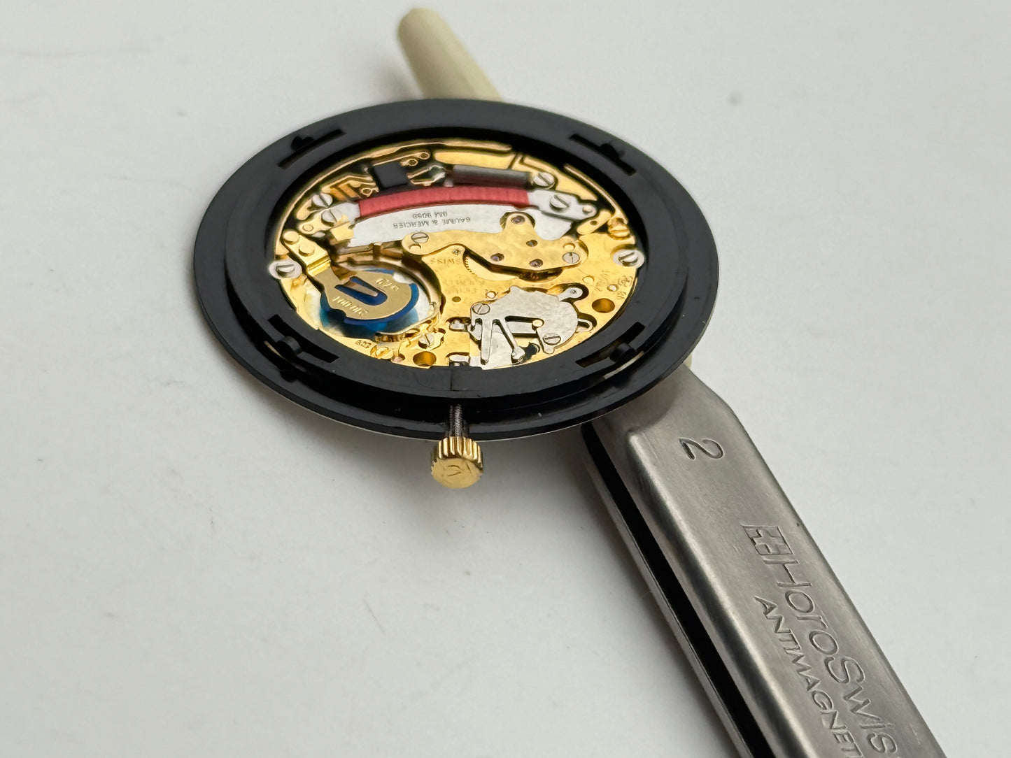 baume e mercier eta bm9098 eta 210.001 movement movimento