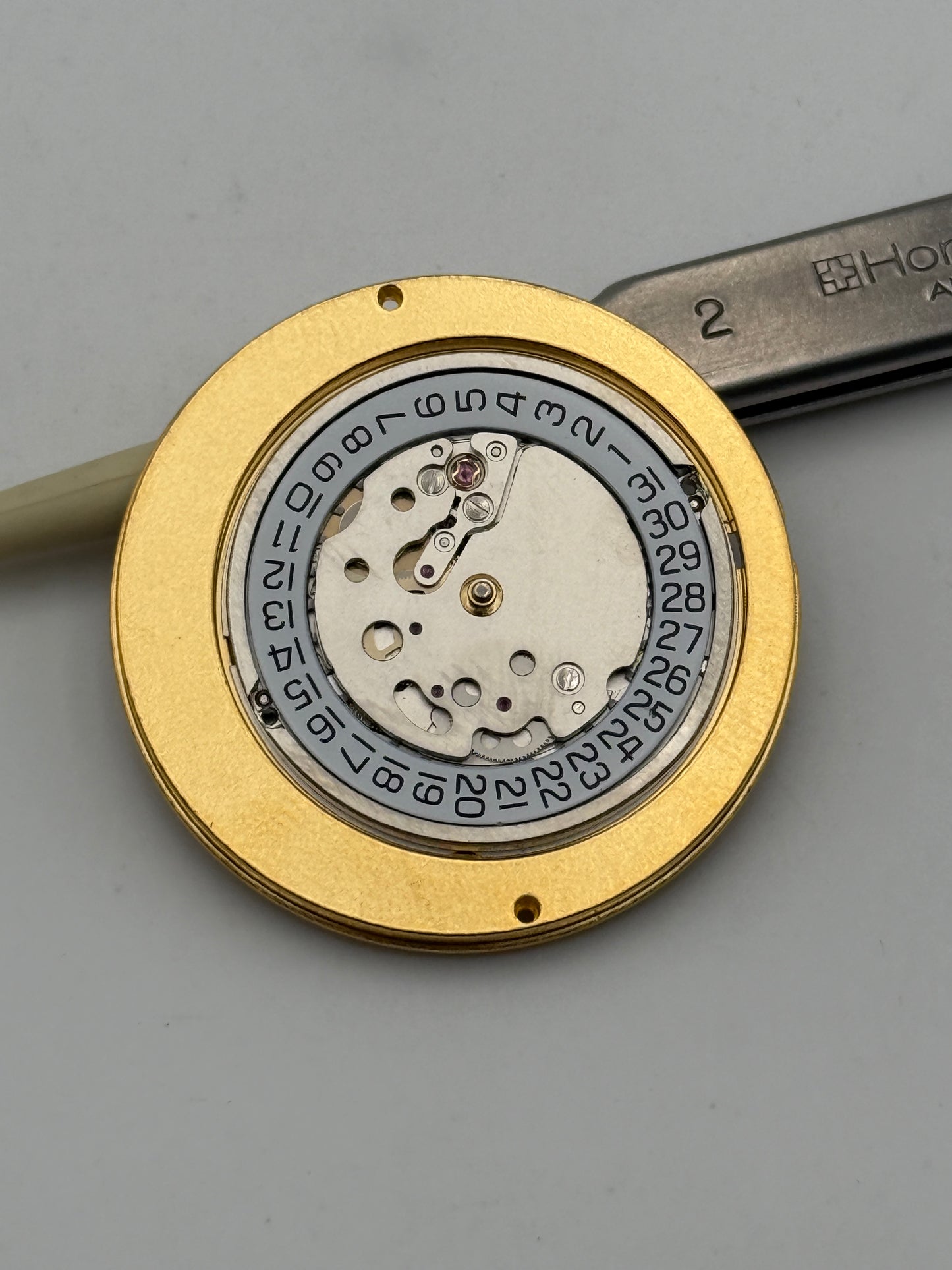 Louis Erard eta 2895-2 automatic movement movimento