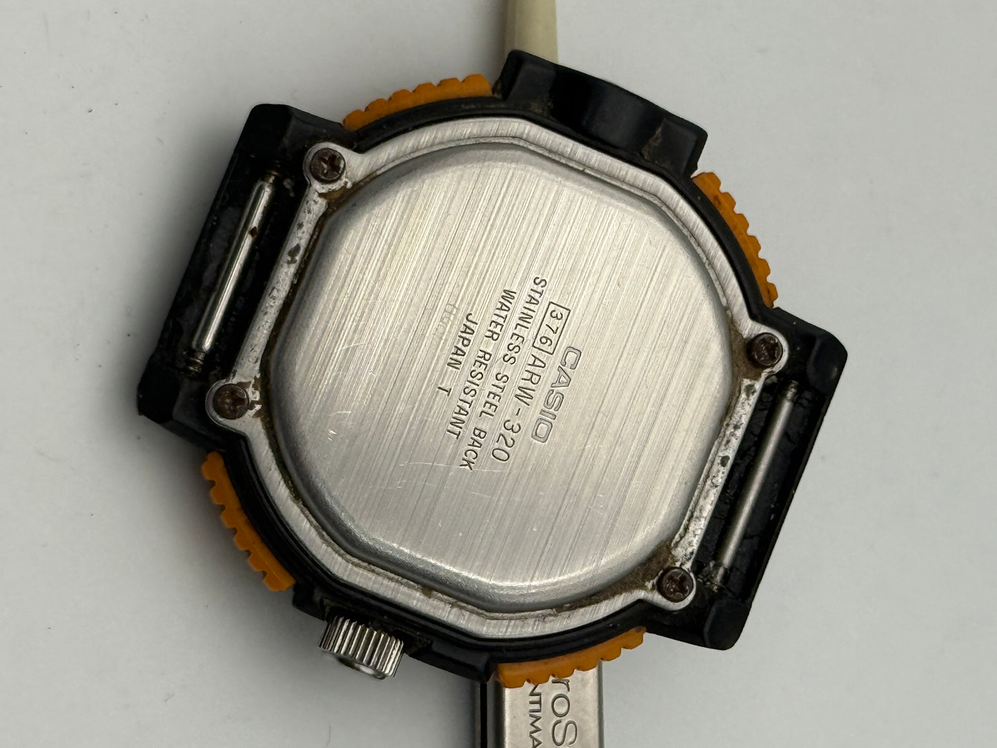 casio alti-depht meter arw-320 44mm vintage