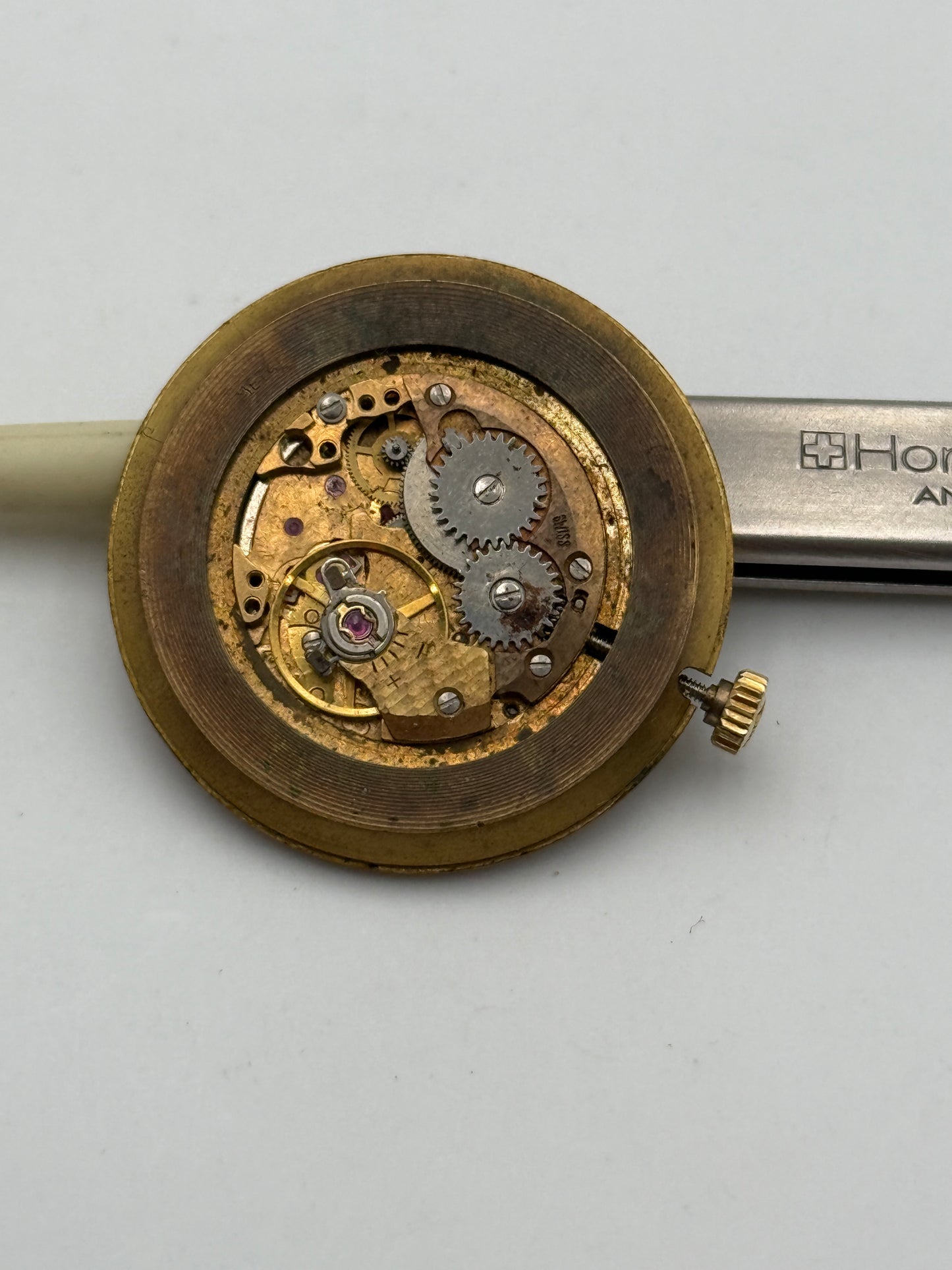 Zenith eta movement movimento