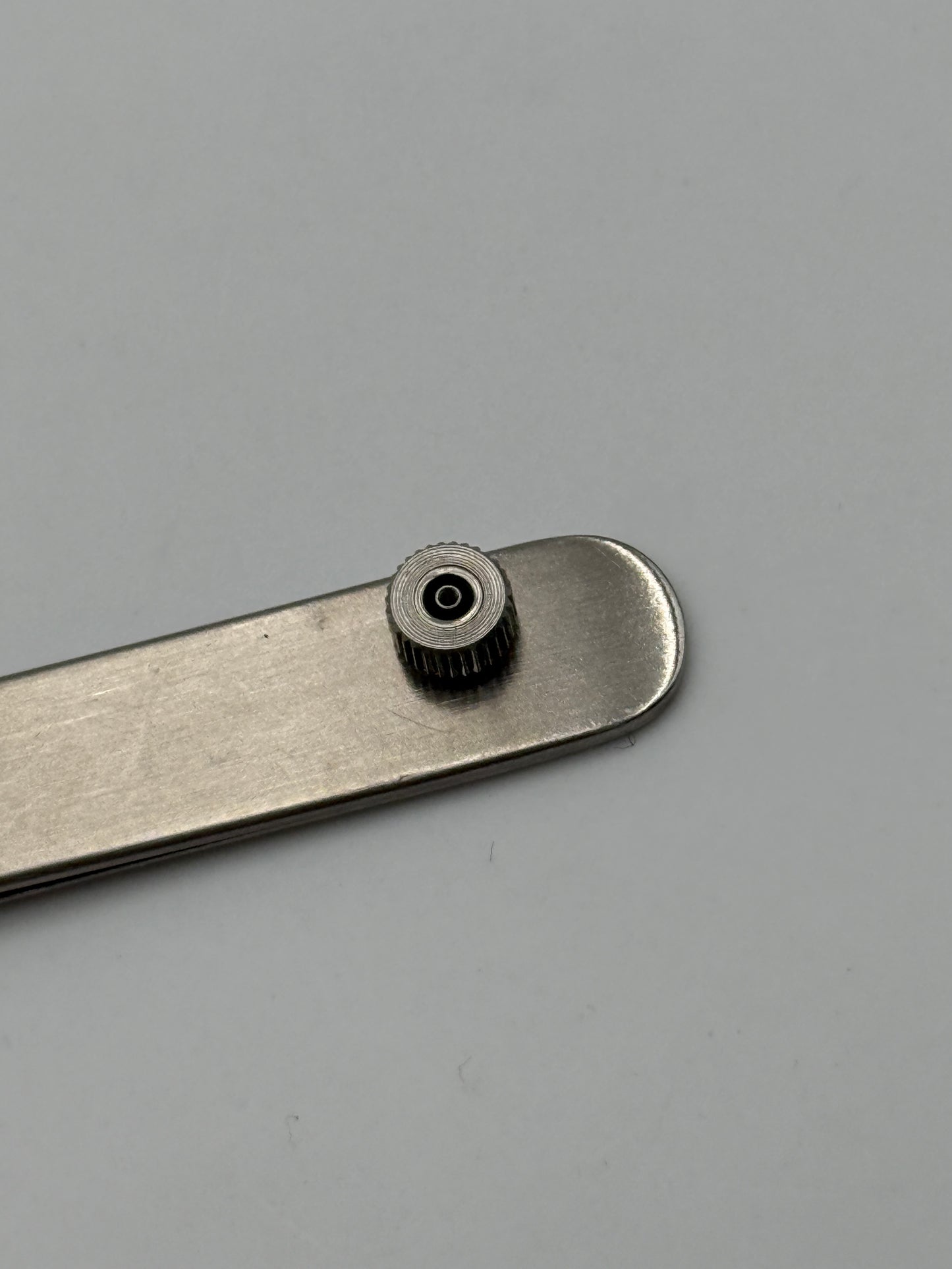 Omega 5.4x3mm corona crown impermeabile waterproof