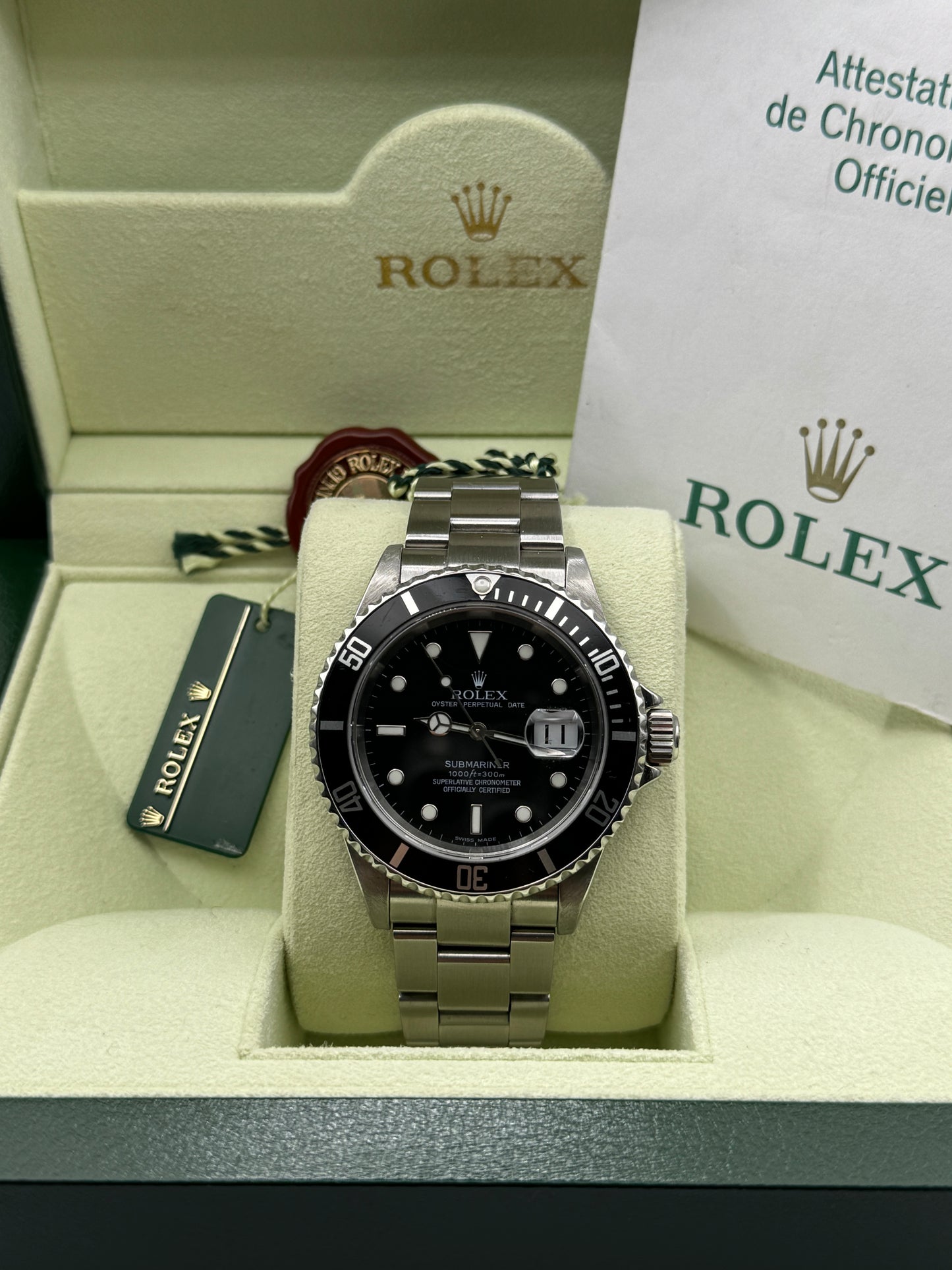 Rolex Submariner Date 16610