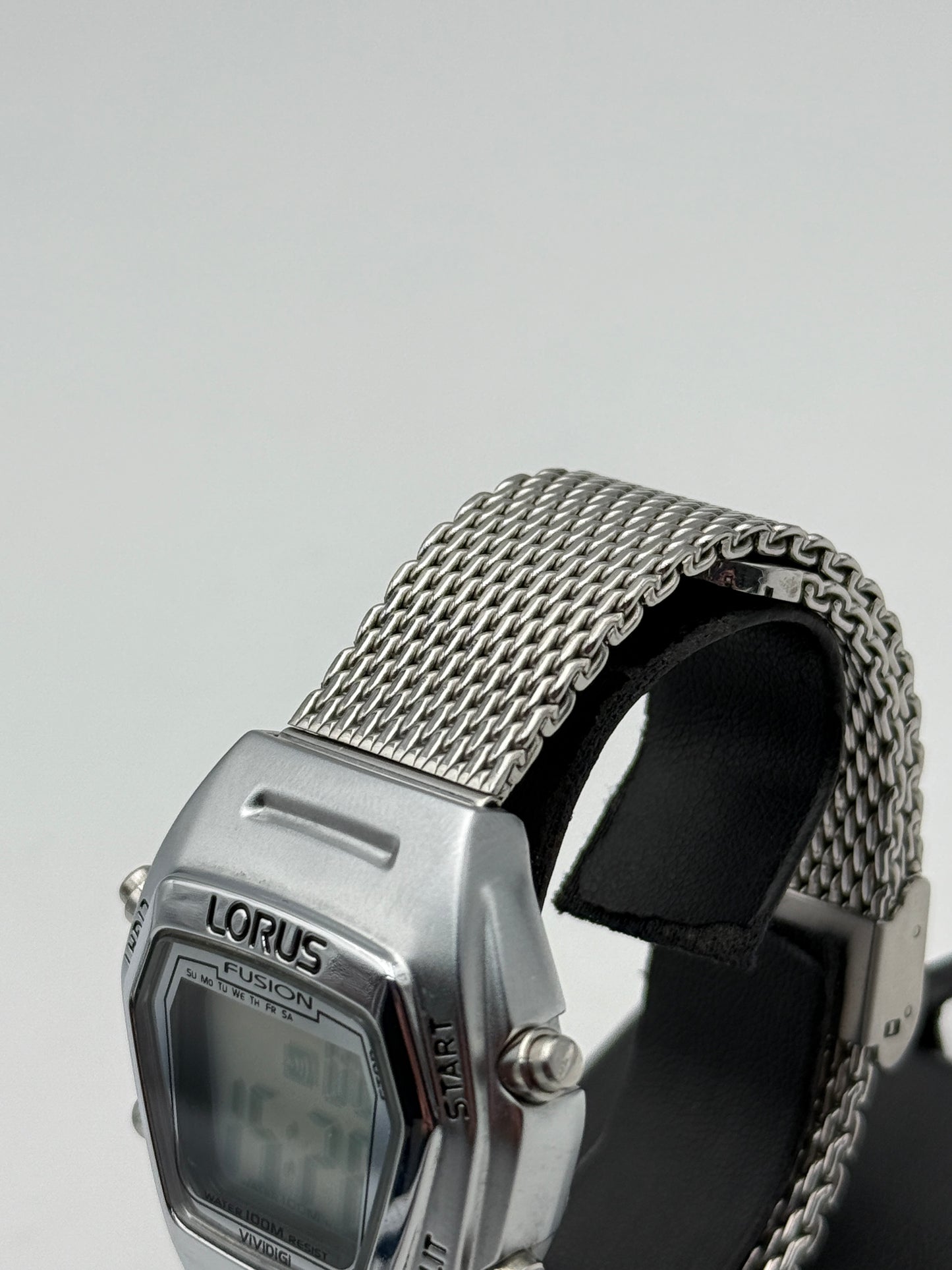 lorus fusion vividigi vintage w120-4a00