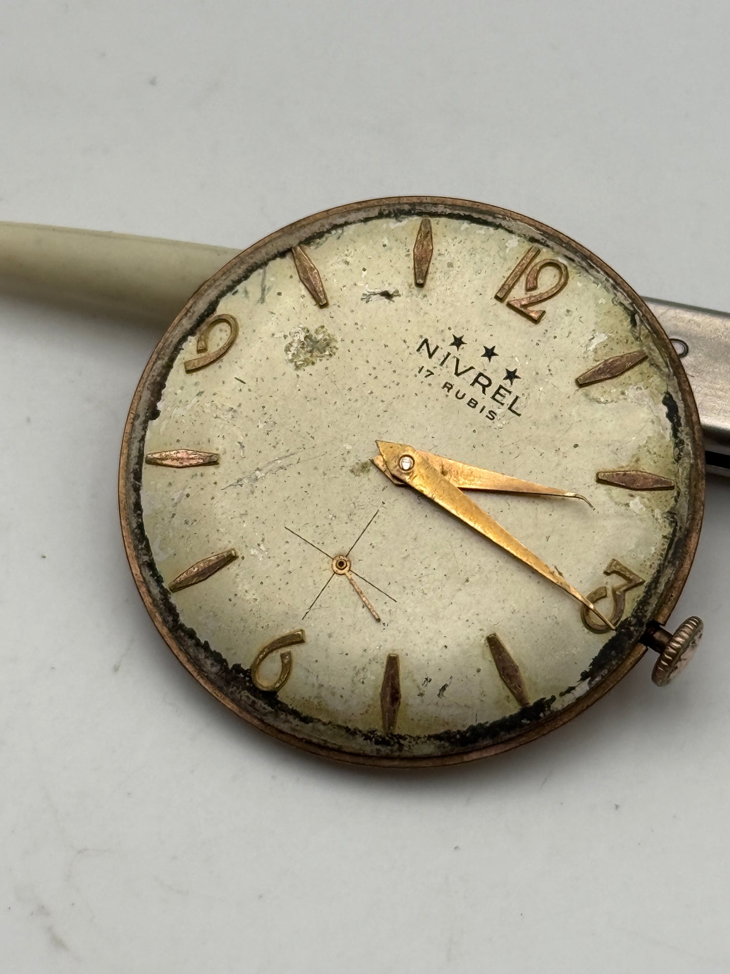 as 1690 movement movimento