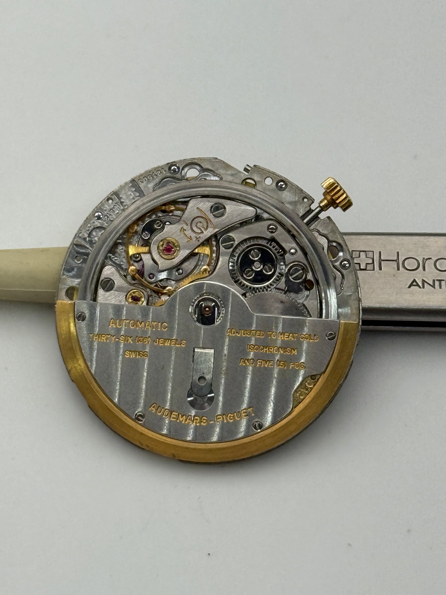 audemars piguet royal oak k2121 movement movimento automatic 21kt