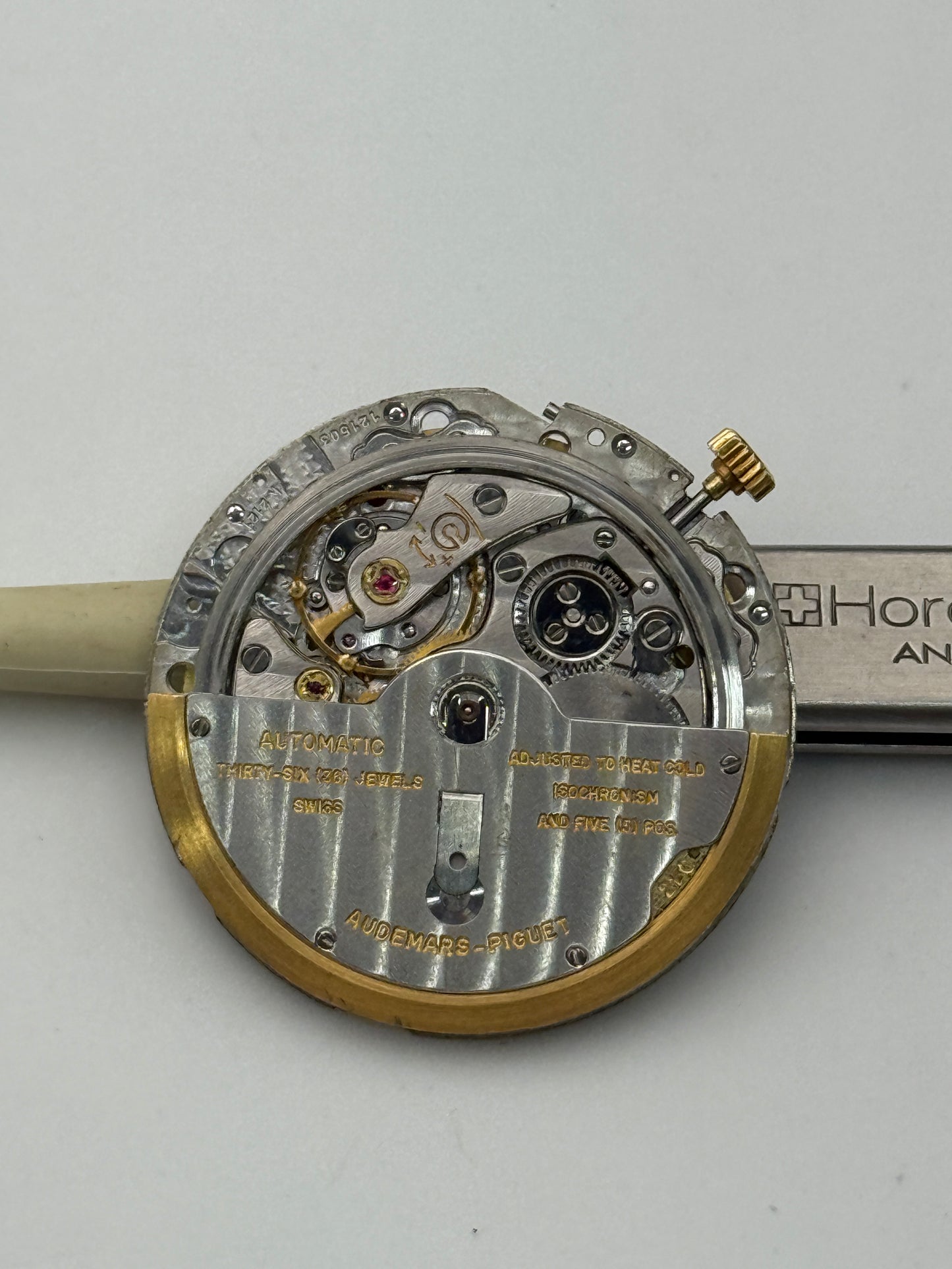audemars piguet royal oak k2121 movement movimento automatic 21kt