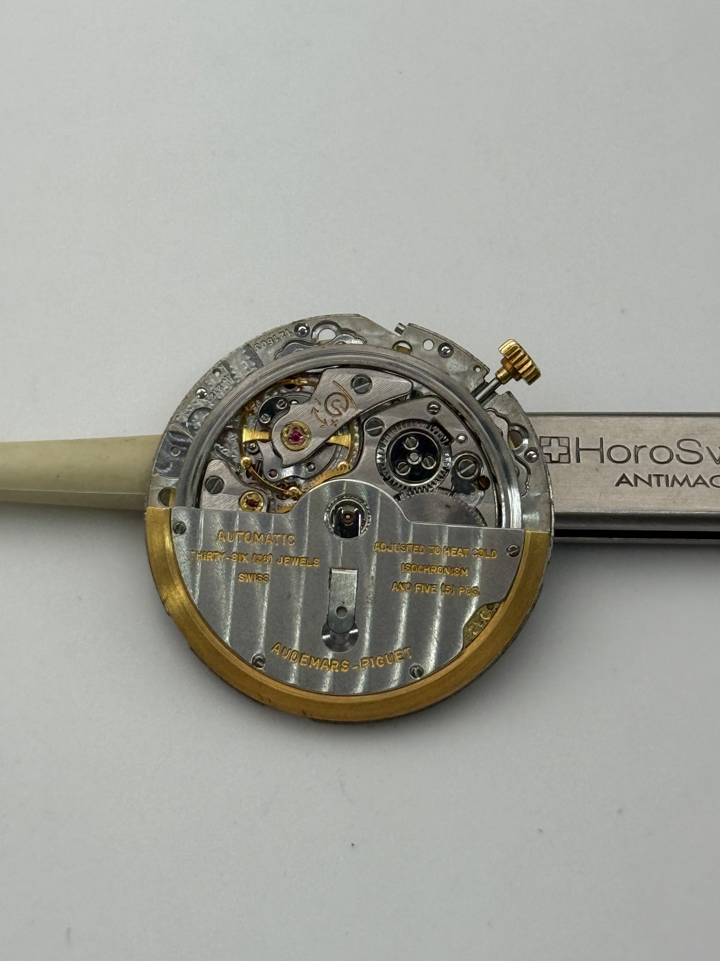 audemars piguet royal oak k2121 movement movimento automatic 21kt