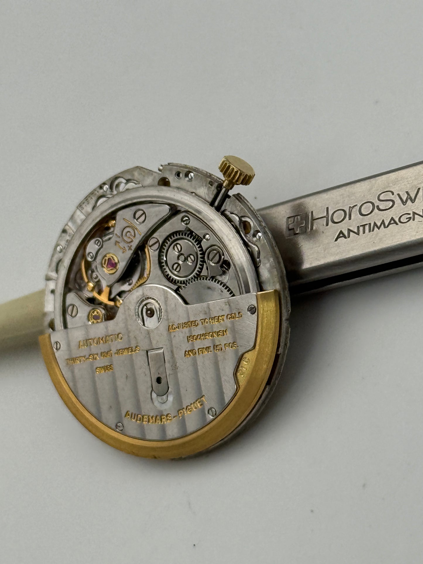 audemars piguet royal oak k2121 movement movimento automatic 21kt