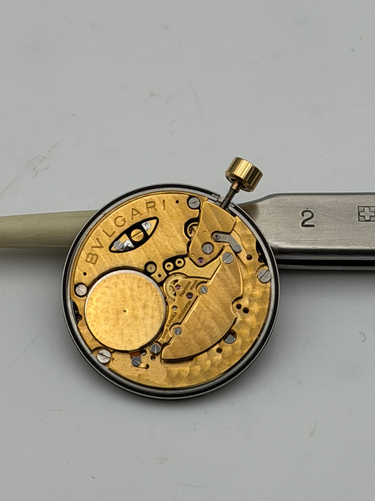 bulgari 732-m99e movement movimento quartz