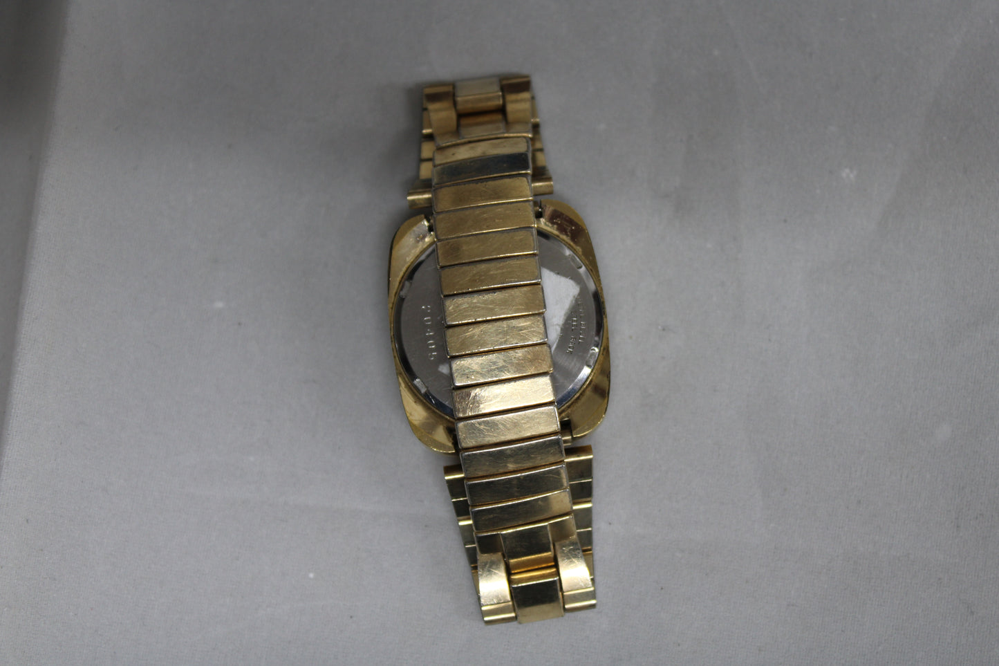 microma quartz solid state 34mm watch