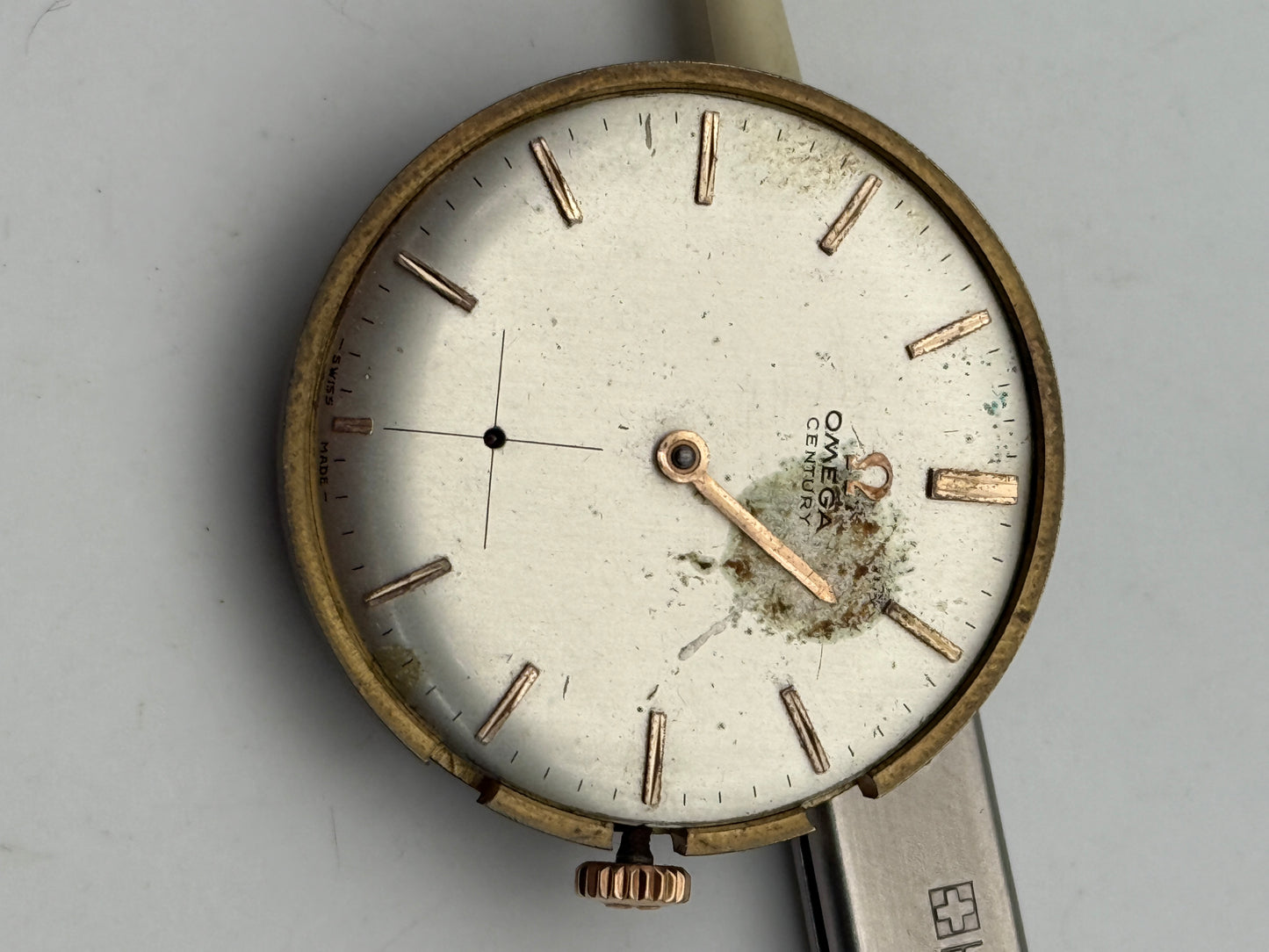 omega century 269 movement movimento