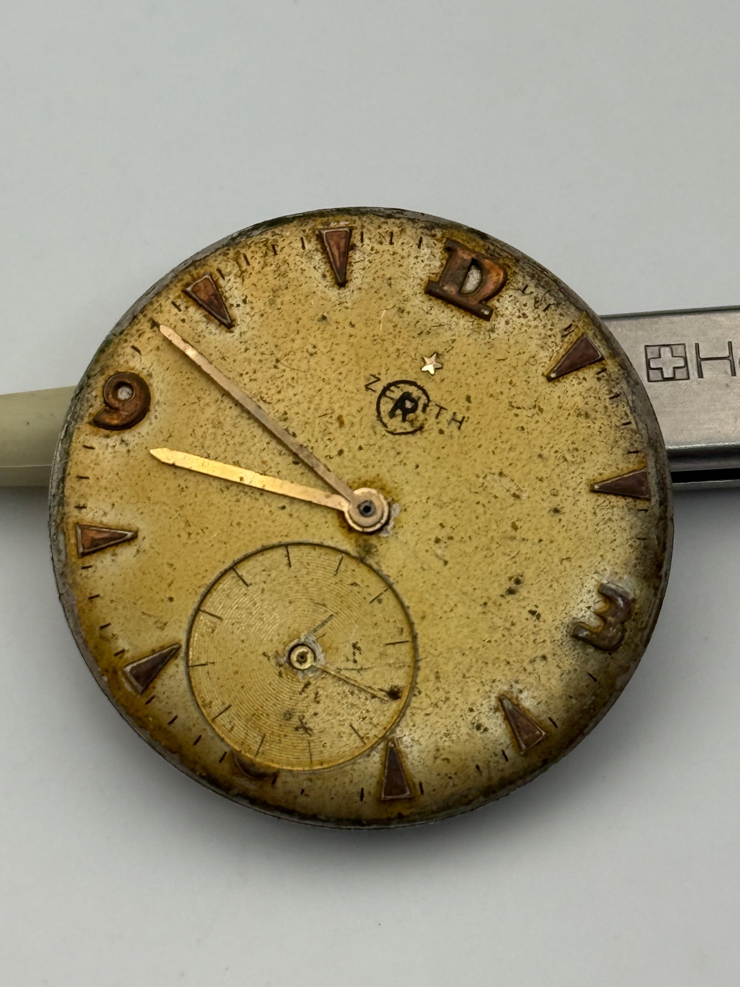 zenith 135 chronometer movement movimento