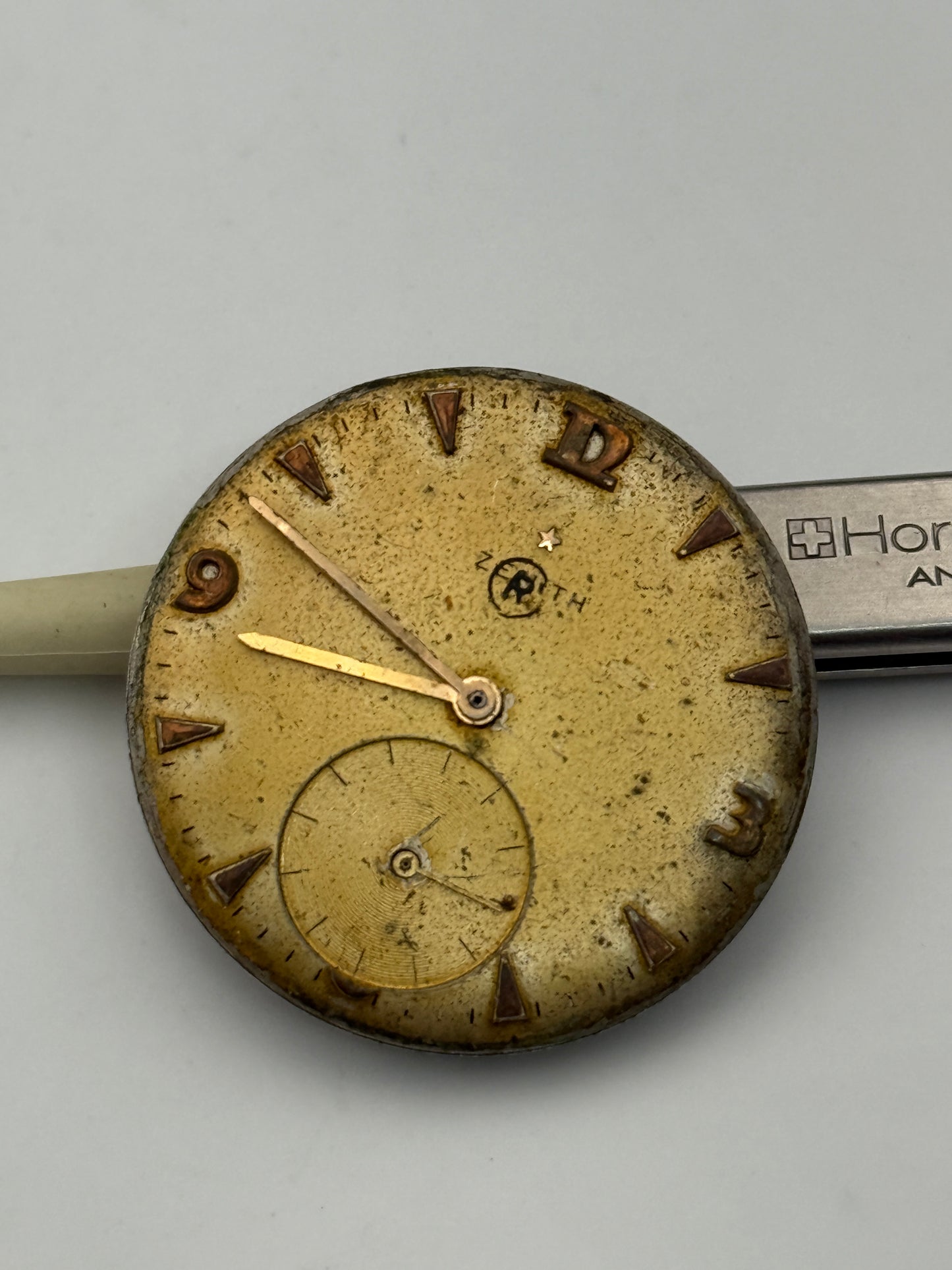 zenith 135 chronometer movement movimento