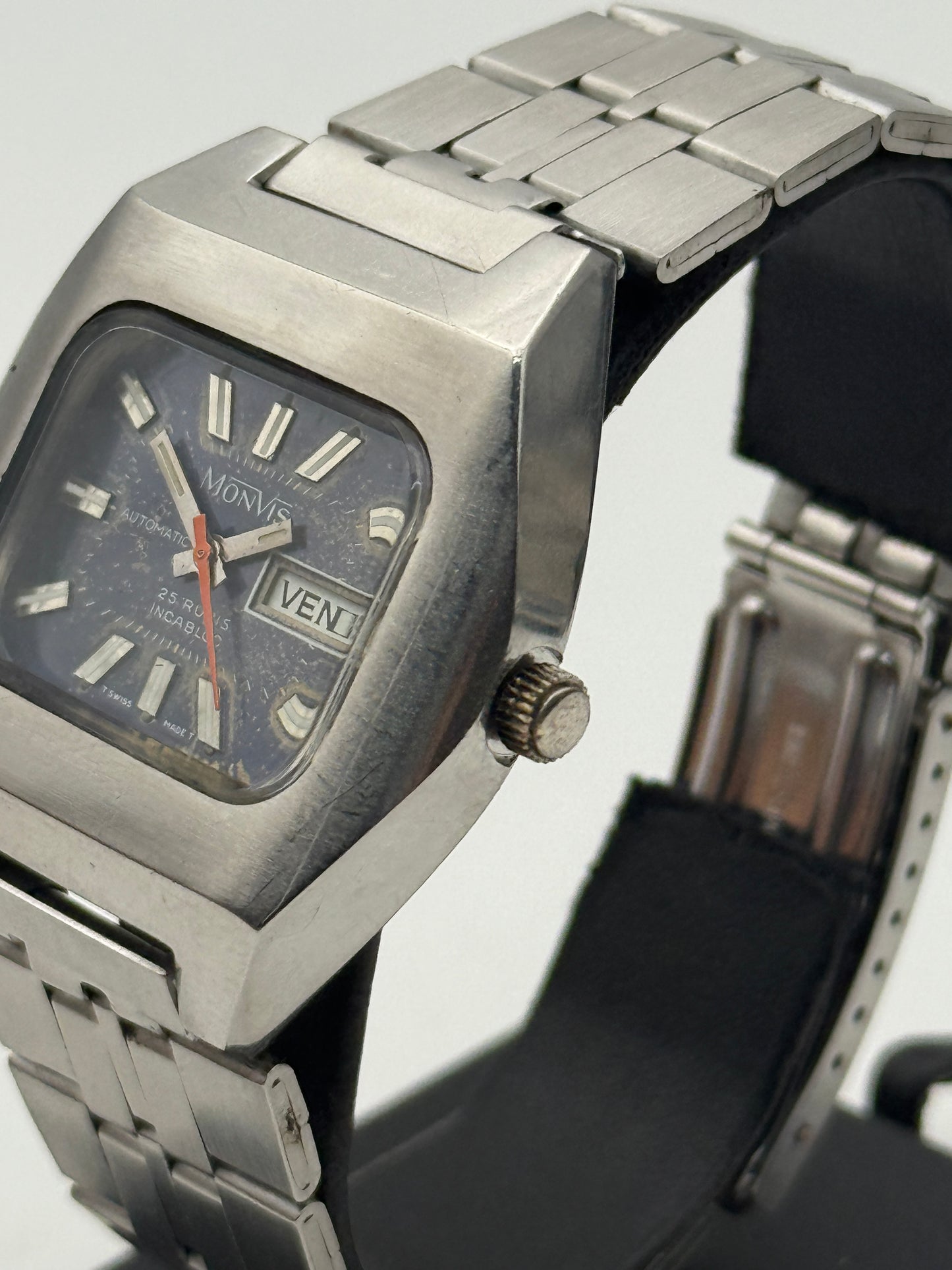 monvis diver vintage automatic eta steel 38mm 1518