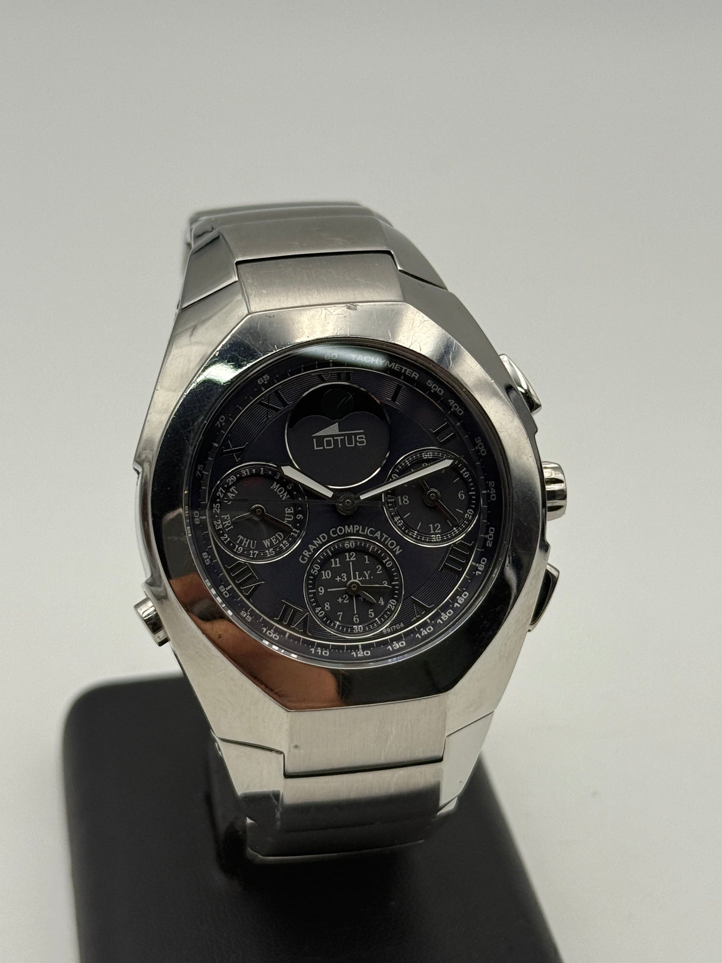 lotus grand complication model deposè 9917 sapphire glass