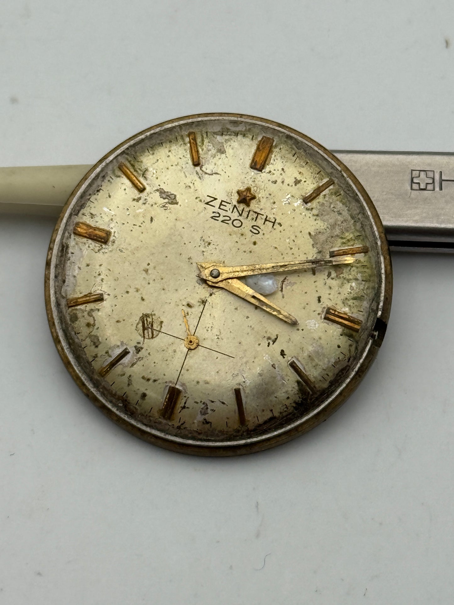 zenith 2531 220s movement movimento