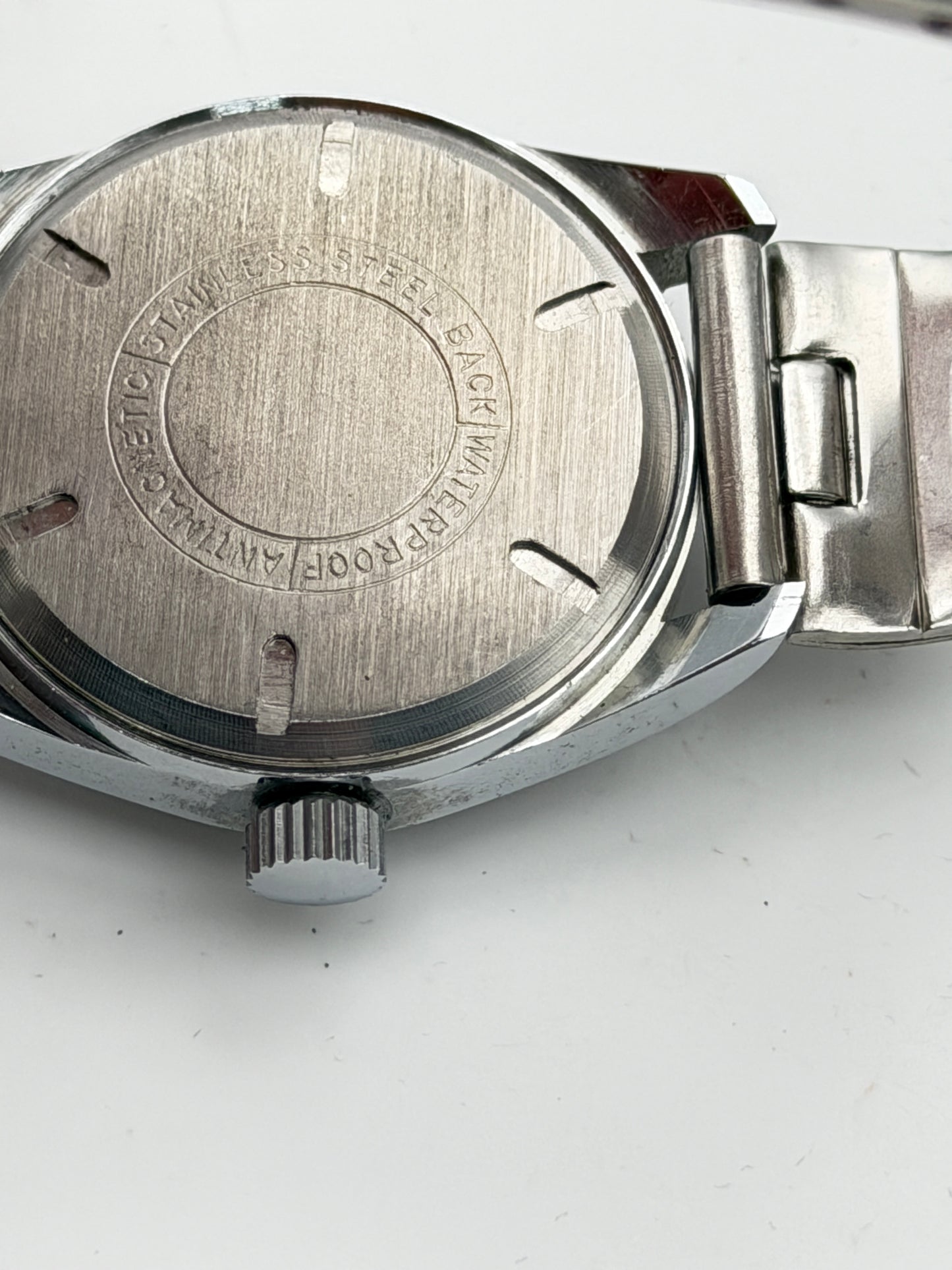 karux watch swiss made vintage nos bordeaux