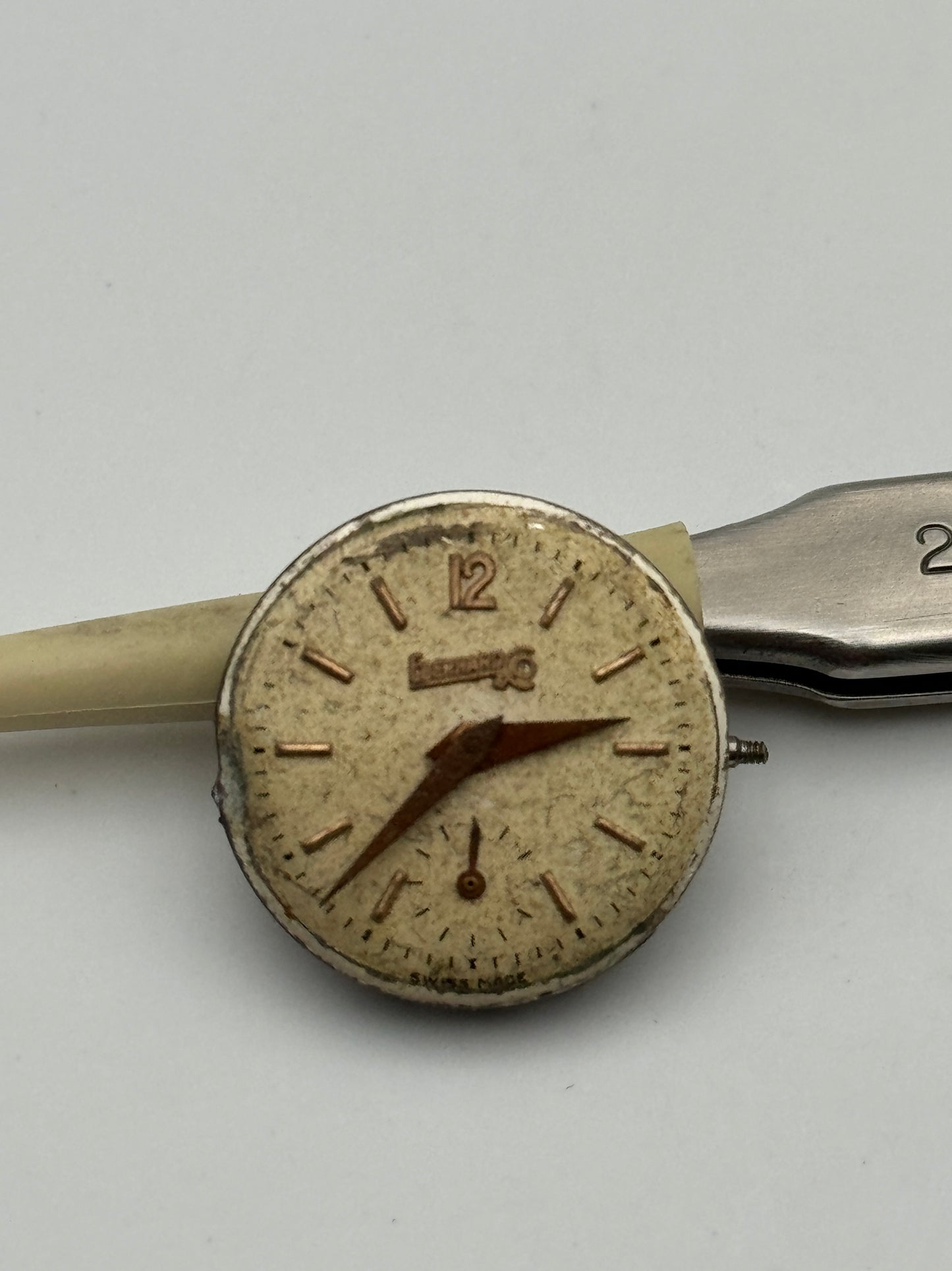 Eberhard & Co. 879