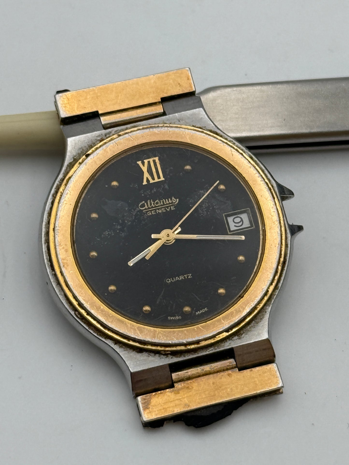altanus esa 555.411 swiss made movement movimento movement