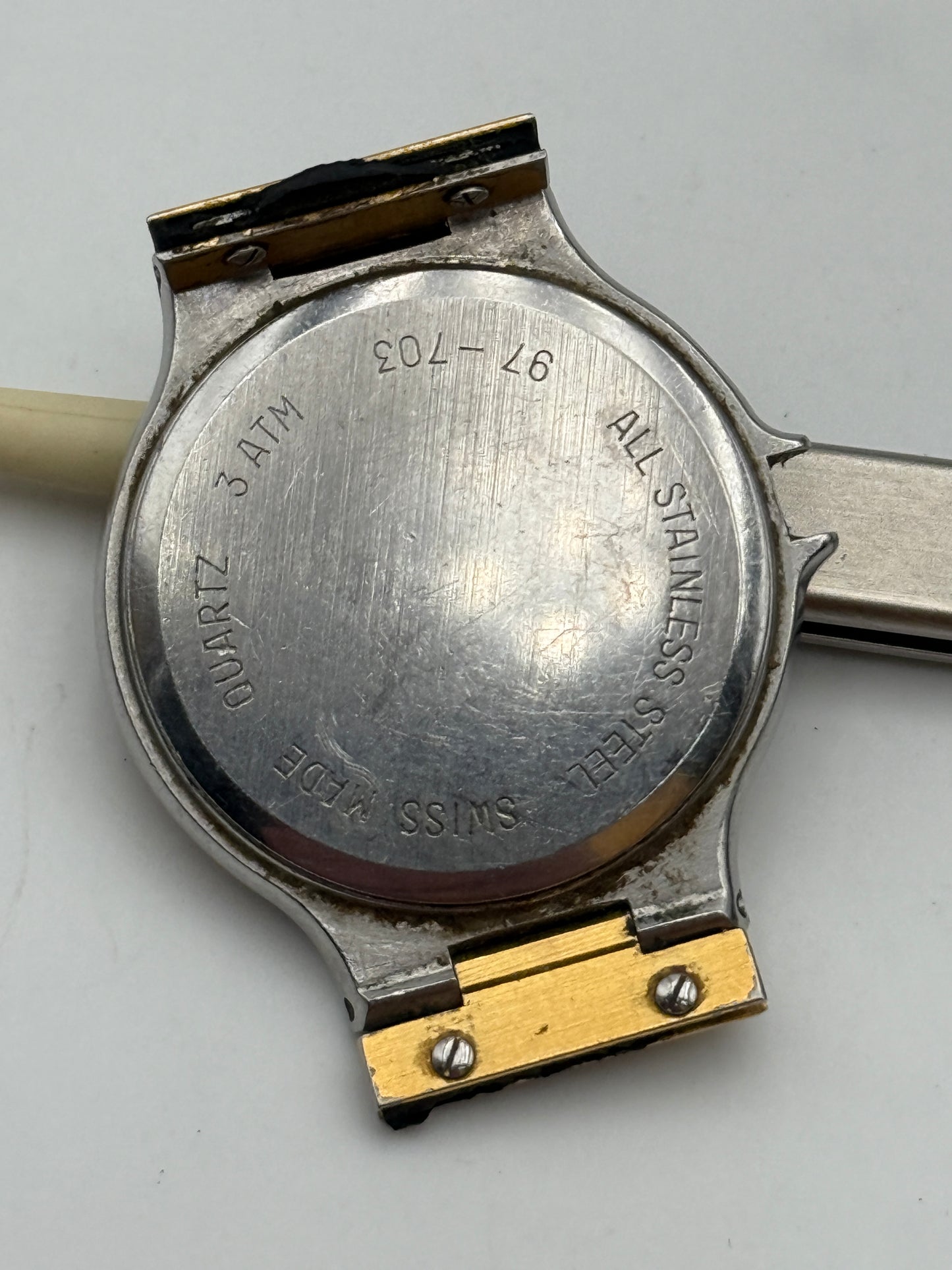 altanus esa 555.411 swiss made movement movimento movement