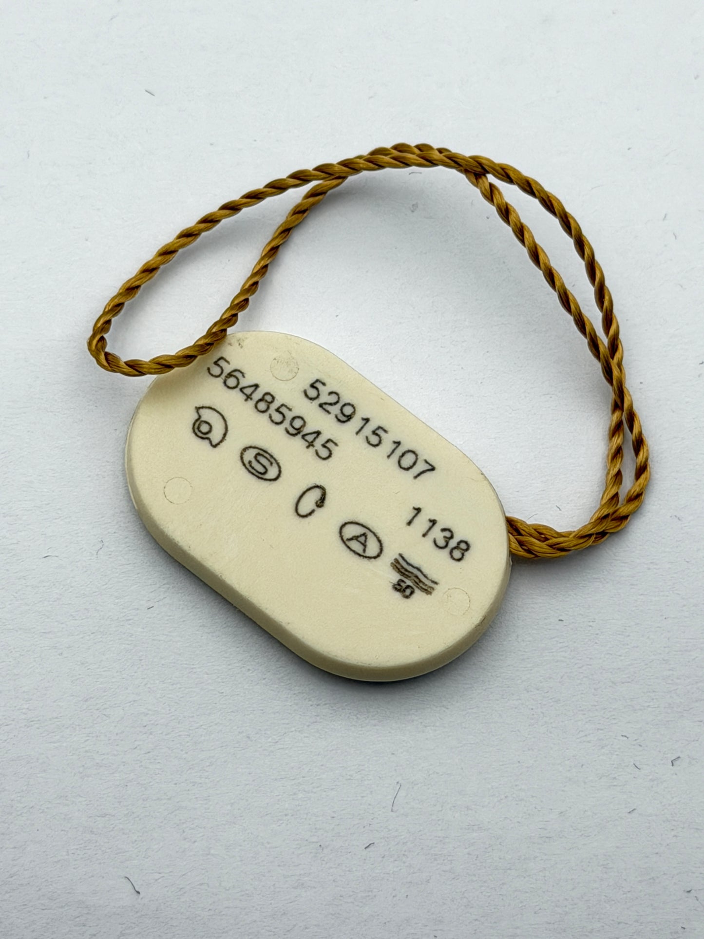 omega 1138 cartellino tag