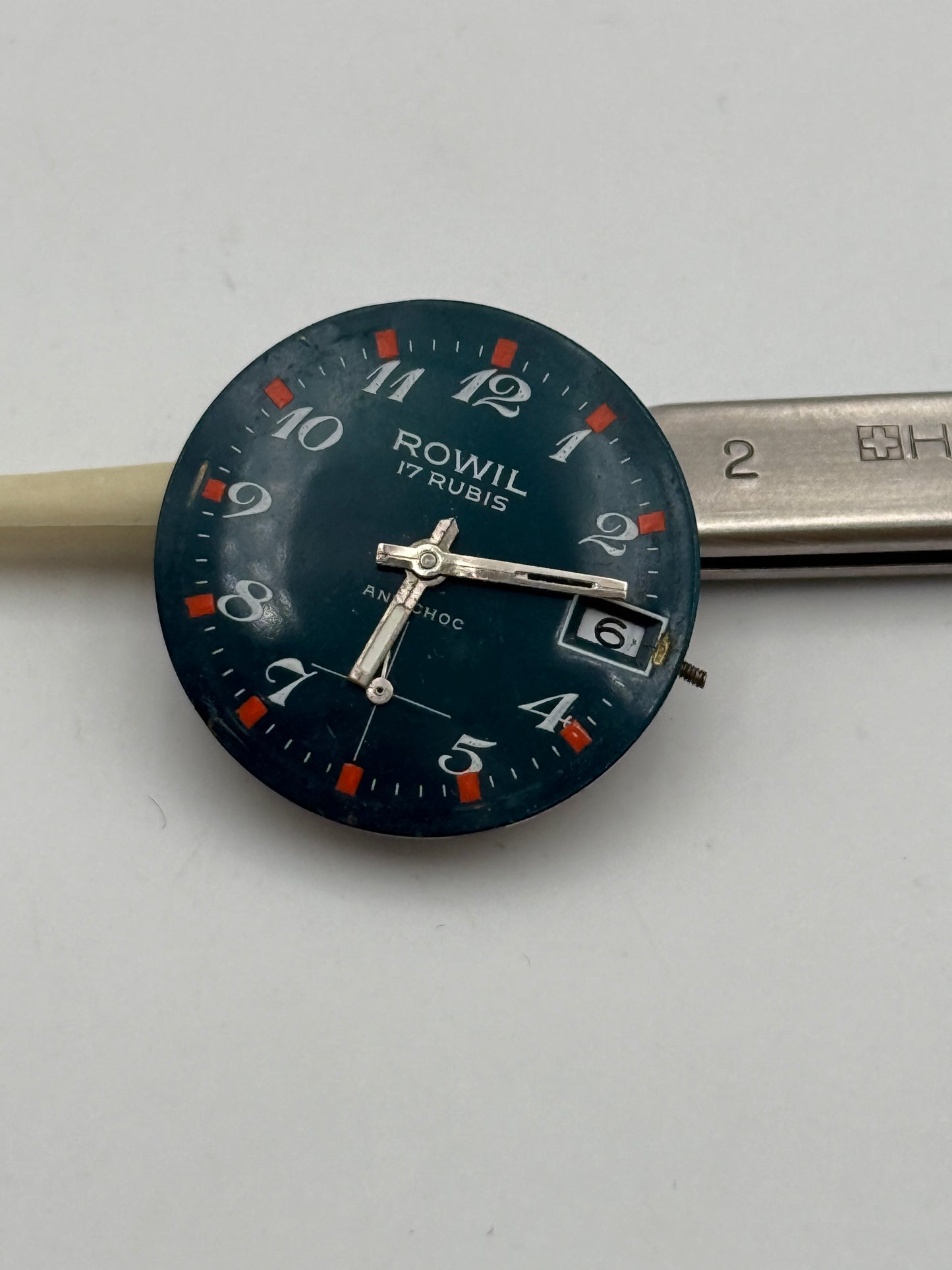 rowil lorsa 238g 26mm movement movimento
