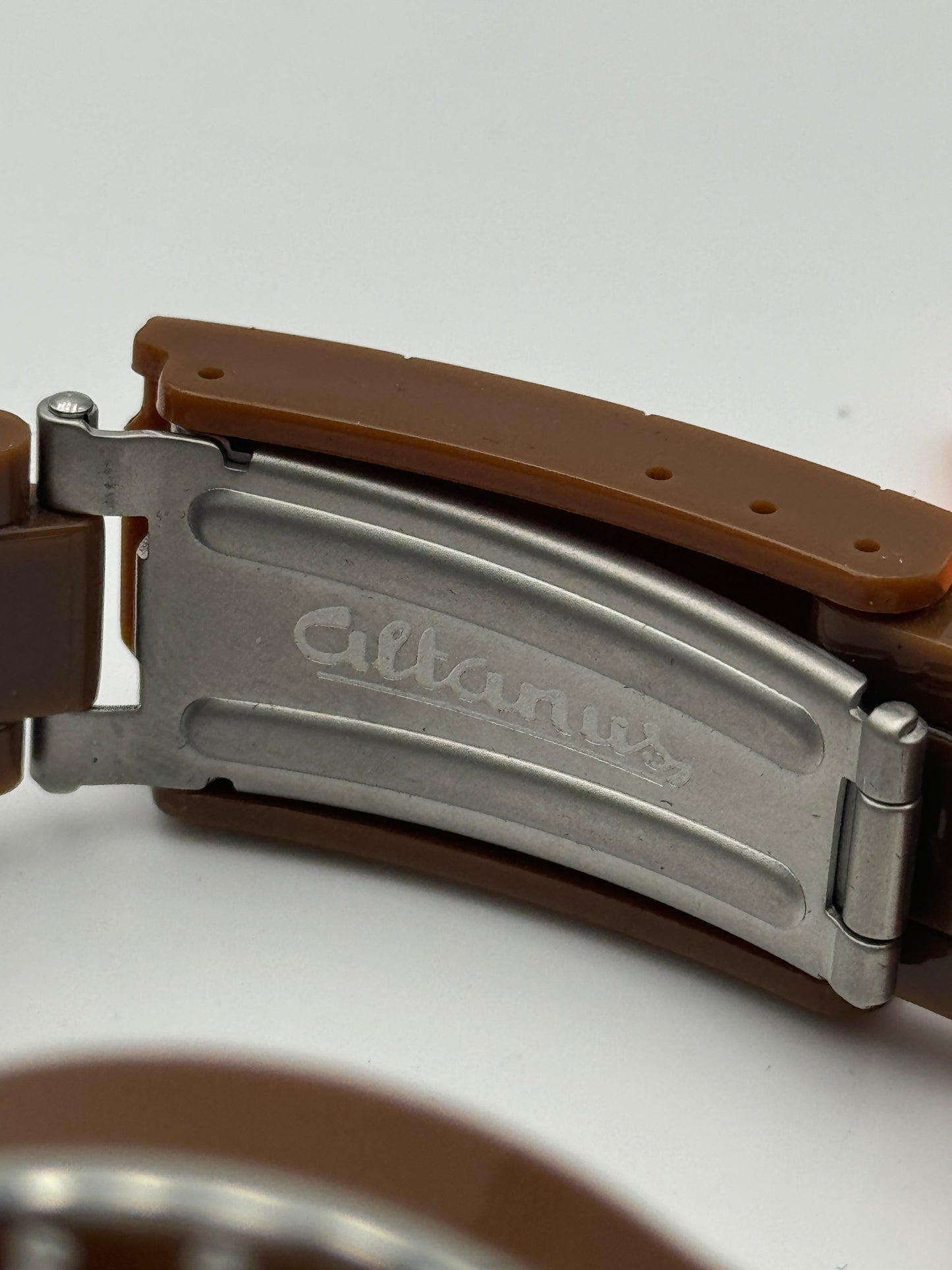 altanus macteam chronograph 7910 41mm